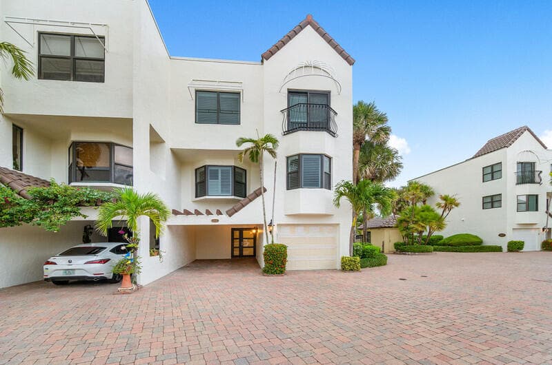 170 Celestial Way 1-5, Juno Beach, FL 33408 — photo 2 of 43