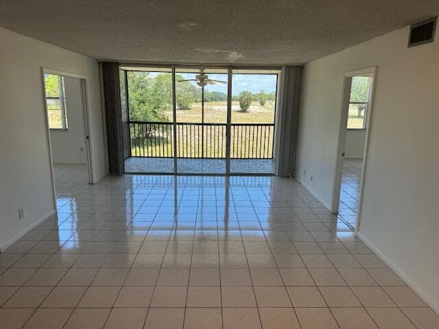 5280 NW 2nd Avenue 213, Boca Raton, FL 33487 — photo 1 of 17