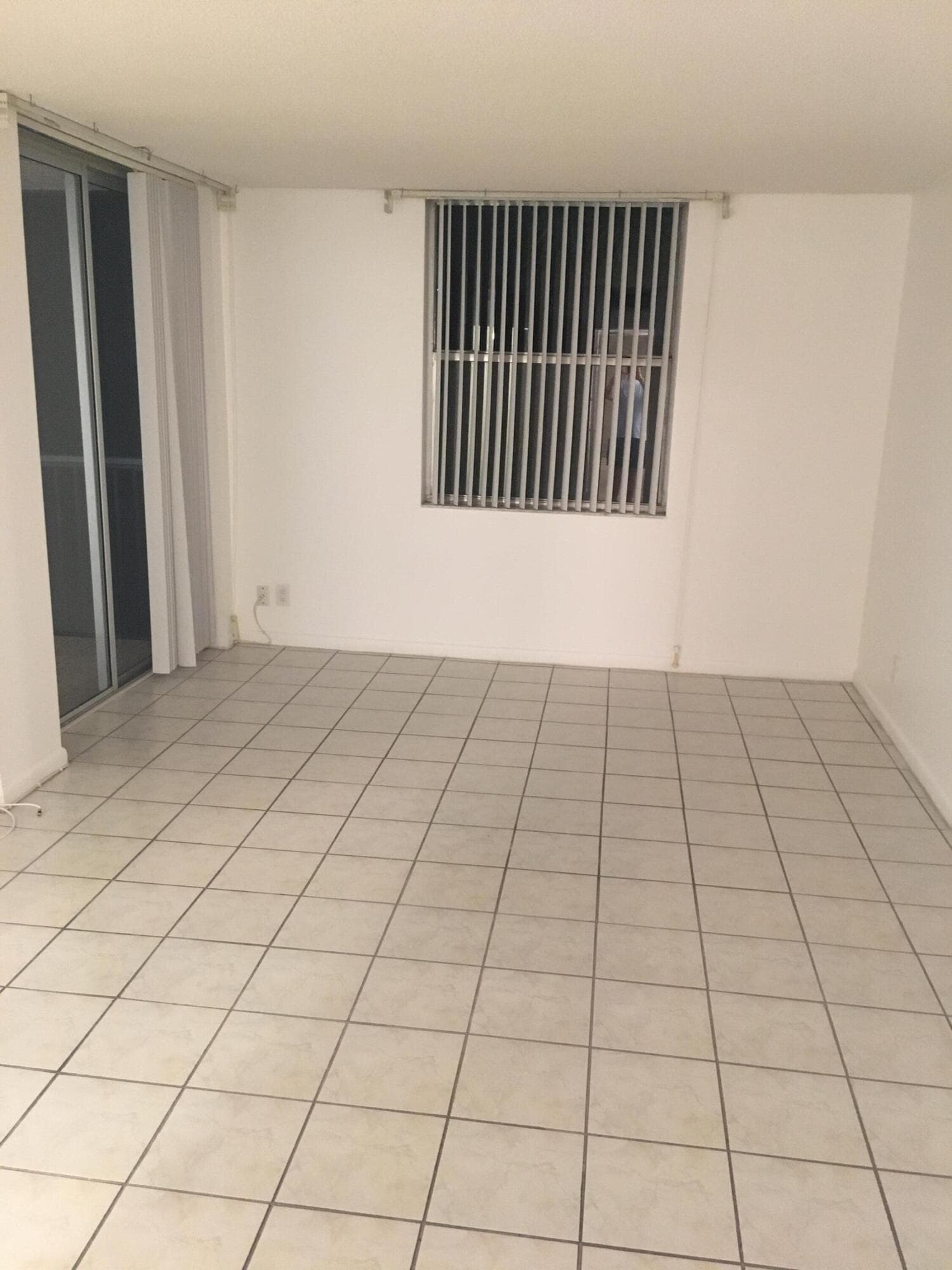 5280 NW 2nd Avenue 213, Boca Raton, FL 33487 — photo 4 of 17