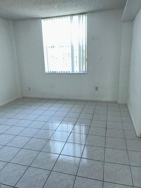 5280 NW 2nd Avenue 213, Boca Raton, FL 33487 — photo 7 of 17