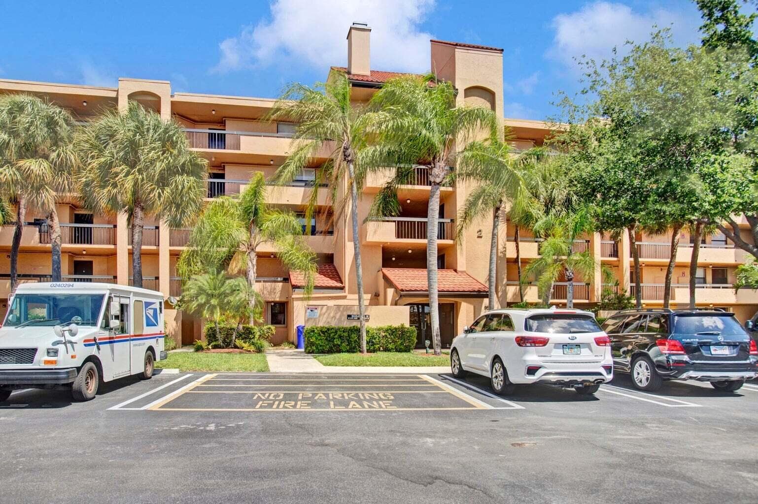 955 Dotterel 2104 Road 2104, Delray Beach, FL 33444 — photo 2 of 48
