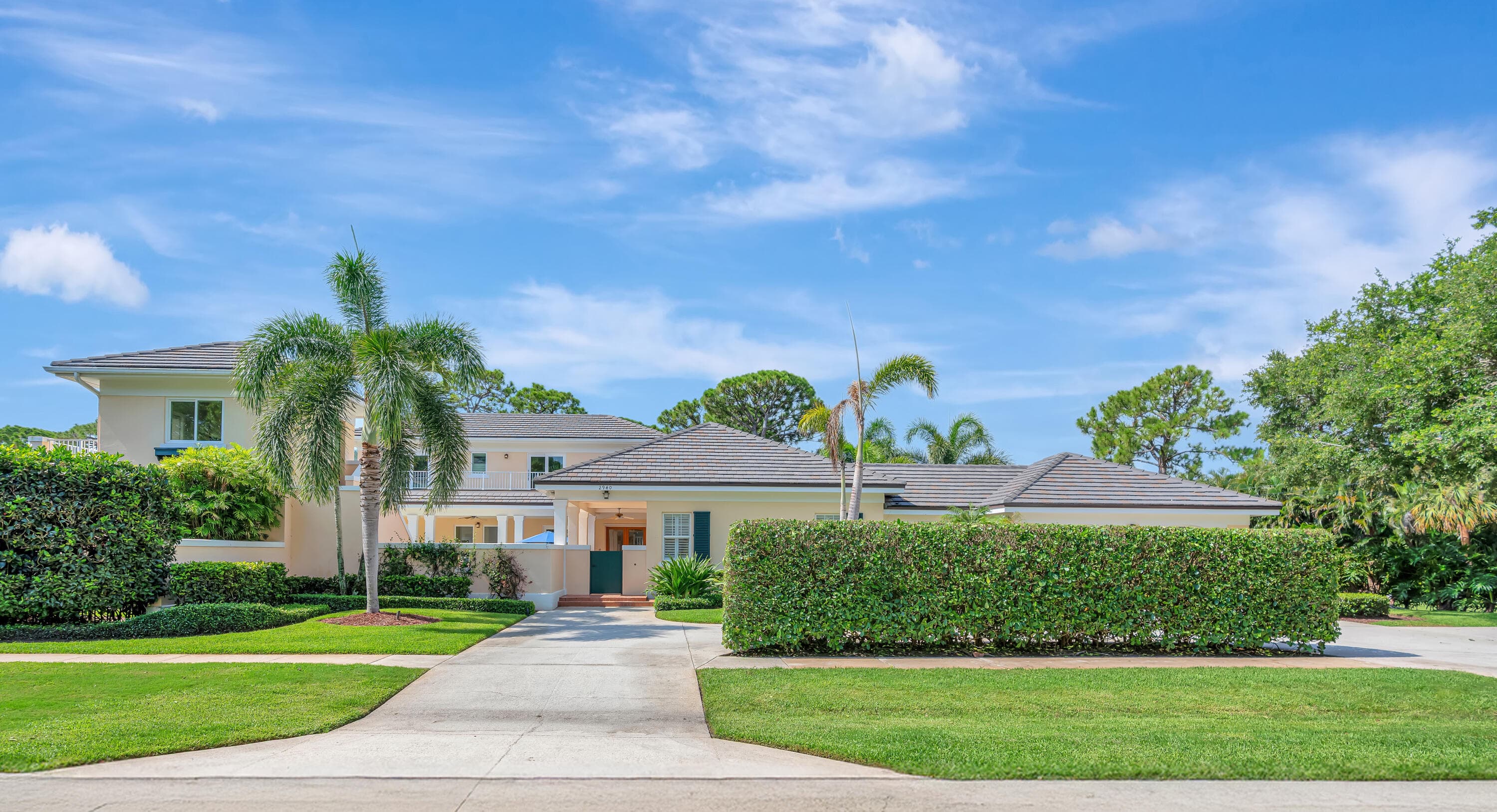 2940 Marys Way, Palm Beach Gardens, FL 33410 — photo 3 of 80