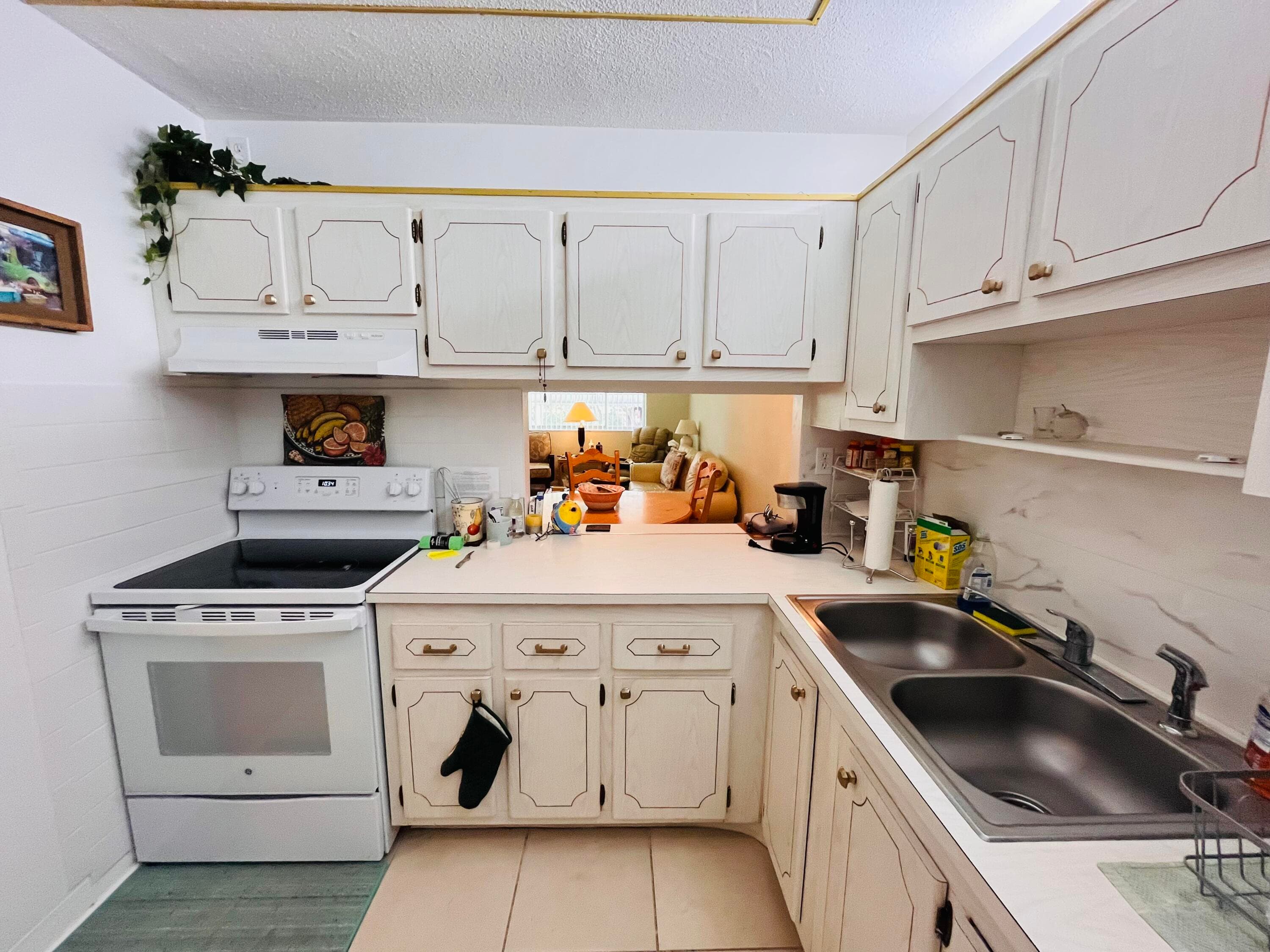 2812 S Garden Drive 206, Lake Worth, FL 33461 — photo 7 of 12