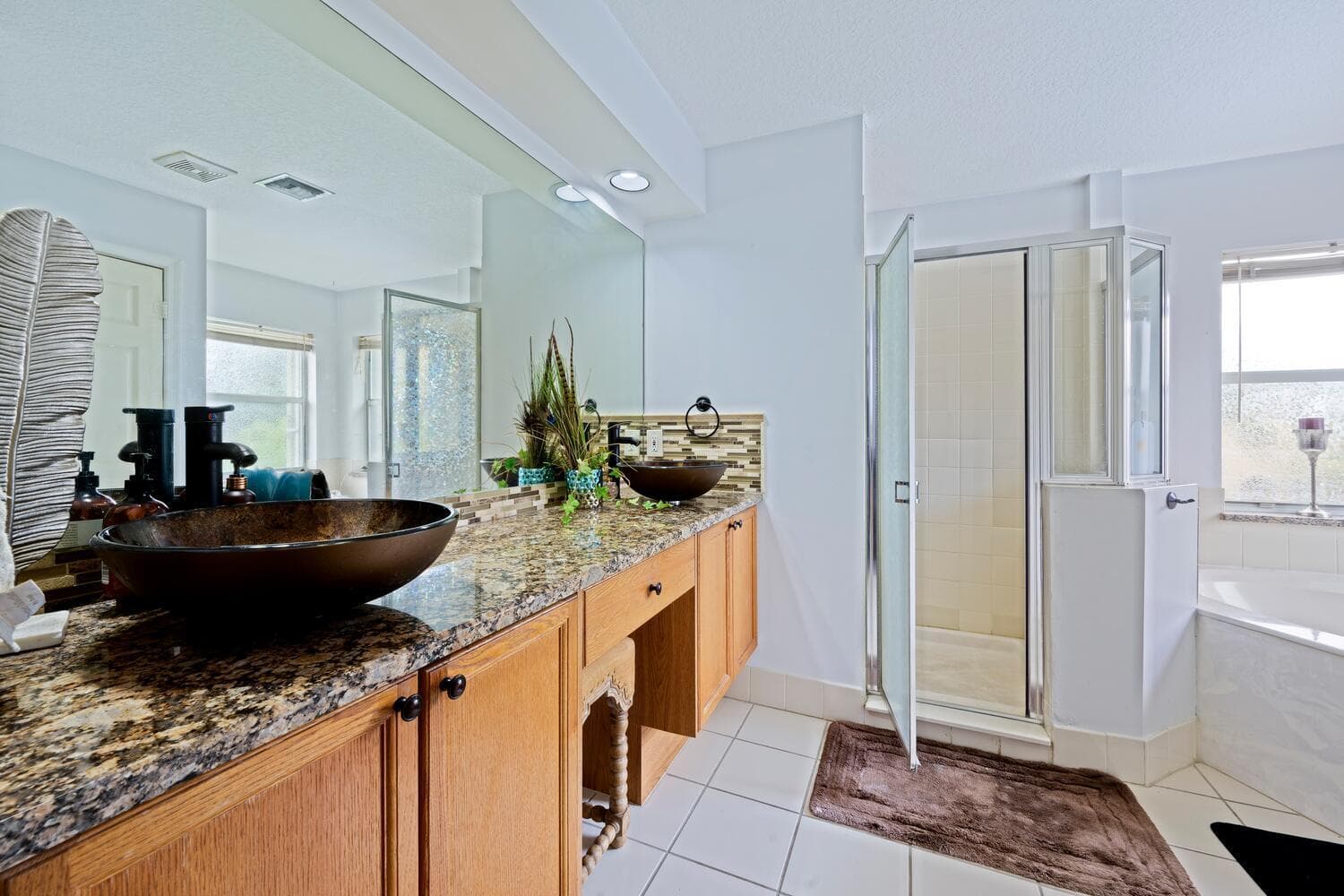 4043 Lake Tahoe Circle, West Palm Beach, FL 33409 — photo 13 of 30