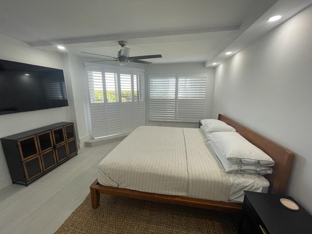 3870 N Hwy A1a 102, Hutchinson Island, FL 34949 — photo 2 of 28