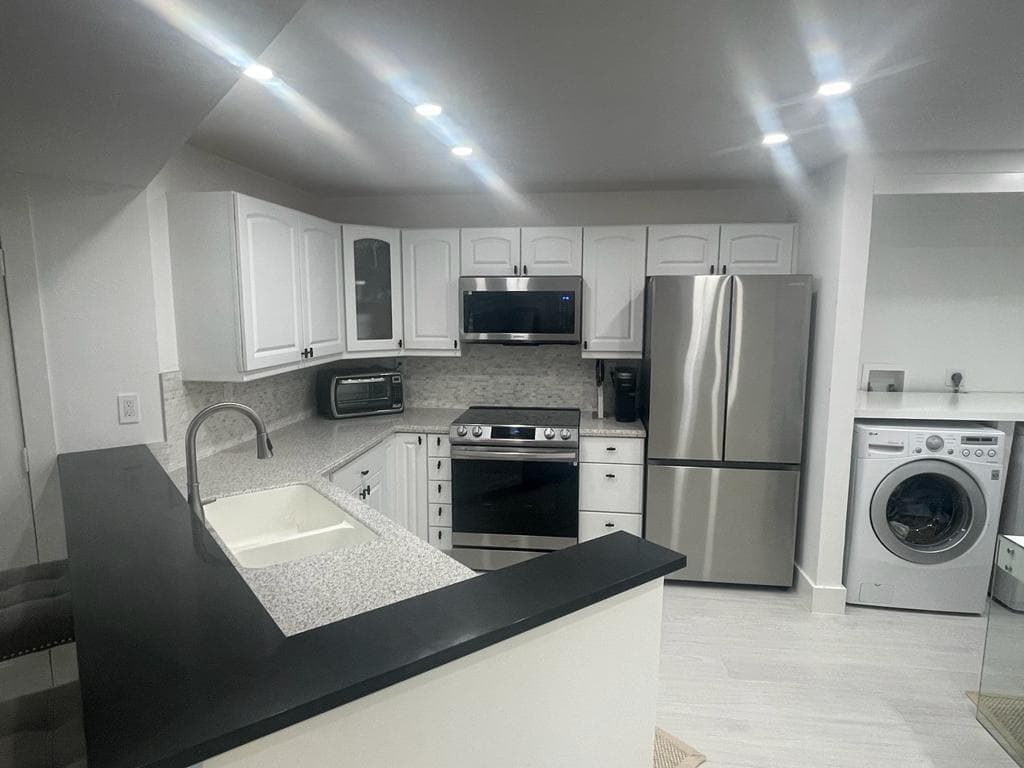 3870 N Hwy A1a 102, Hutchinson Island, FL 34949 — photo 11 of 28