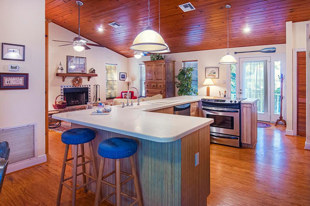 1941 W Shell Lane, Vero Beach, FL 32963 — photo 8 of 13