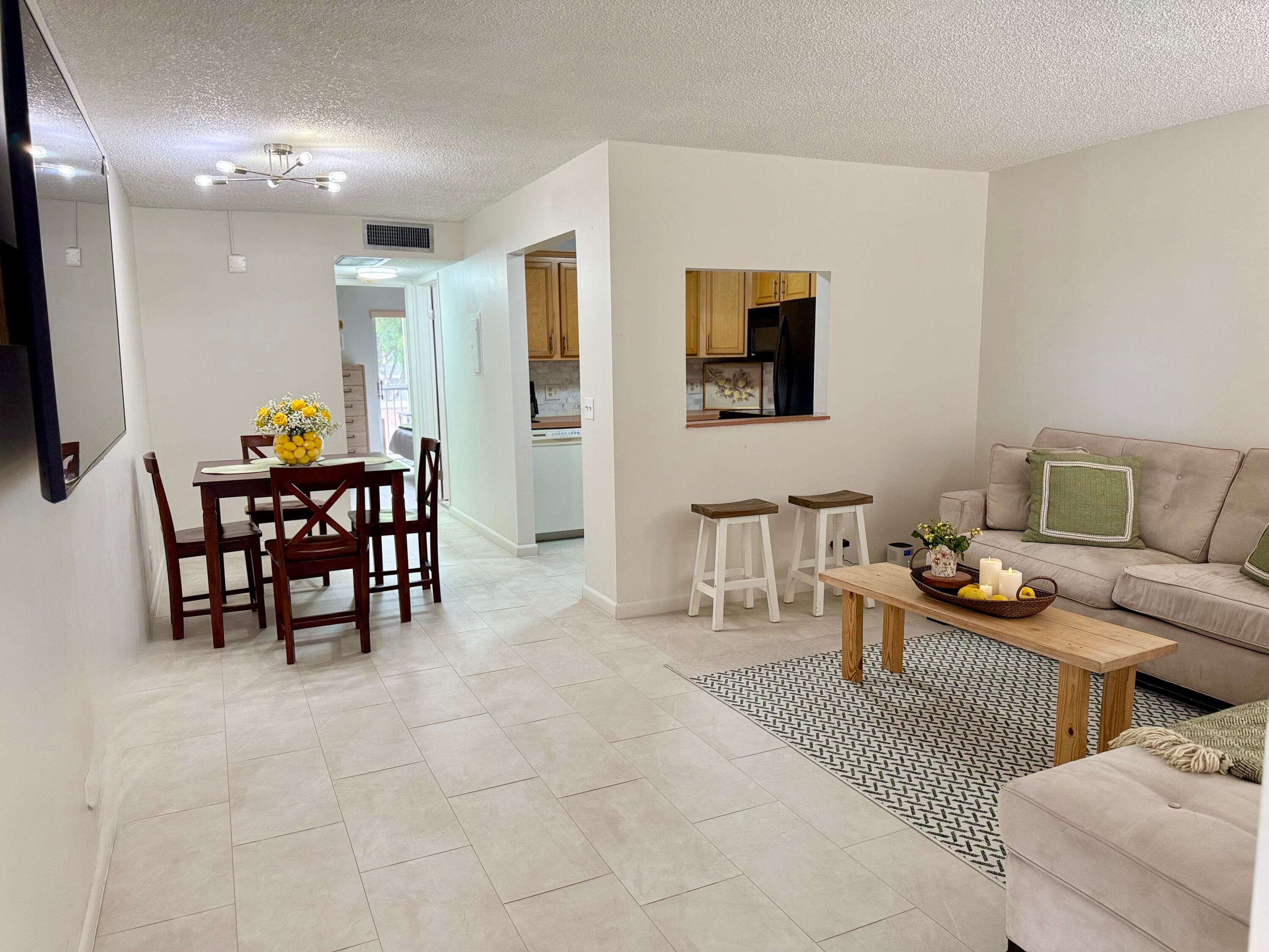 200 Village Green Circle E 310, Palm Springs, FL 33461 — photo 1 of 17