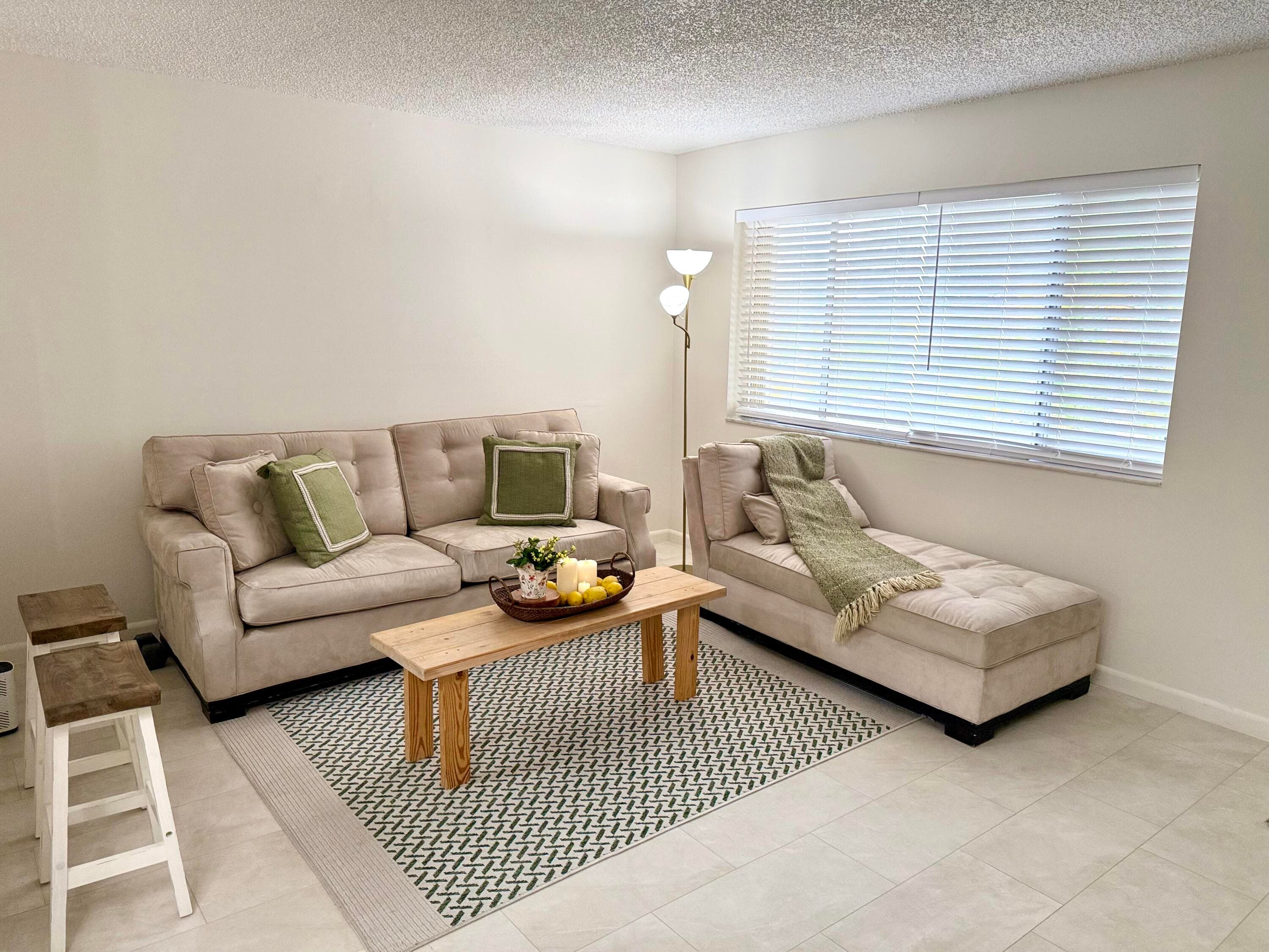 200 Village Green Circle E 310, Palm Springs, FL 33461 — photo 8 of 17