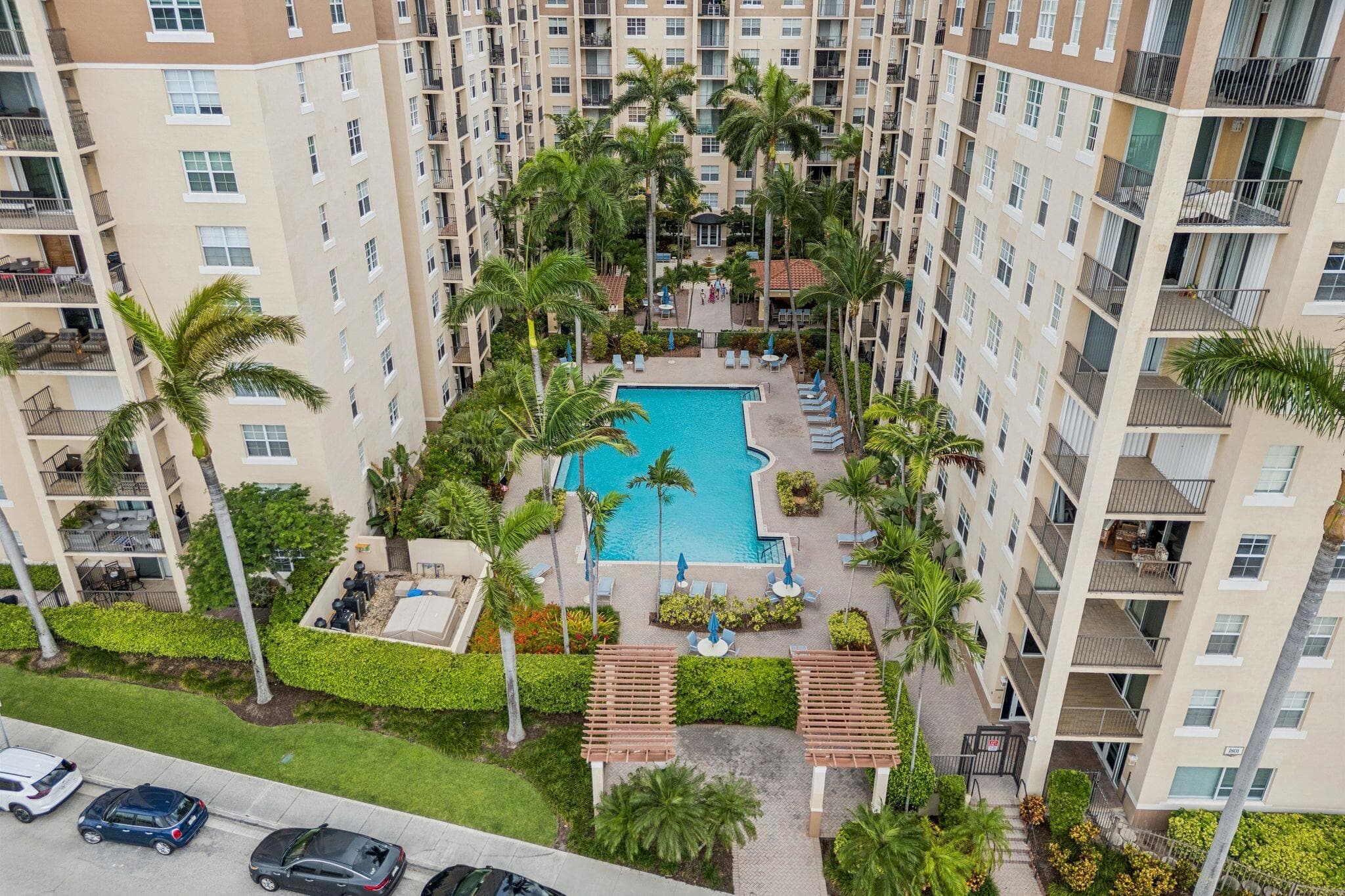 1801 N Flagler Drive 238, West Palm Beach, FL 33407 — photo 1 of 25