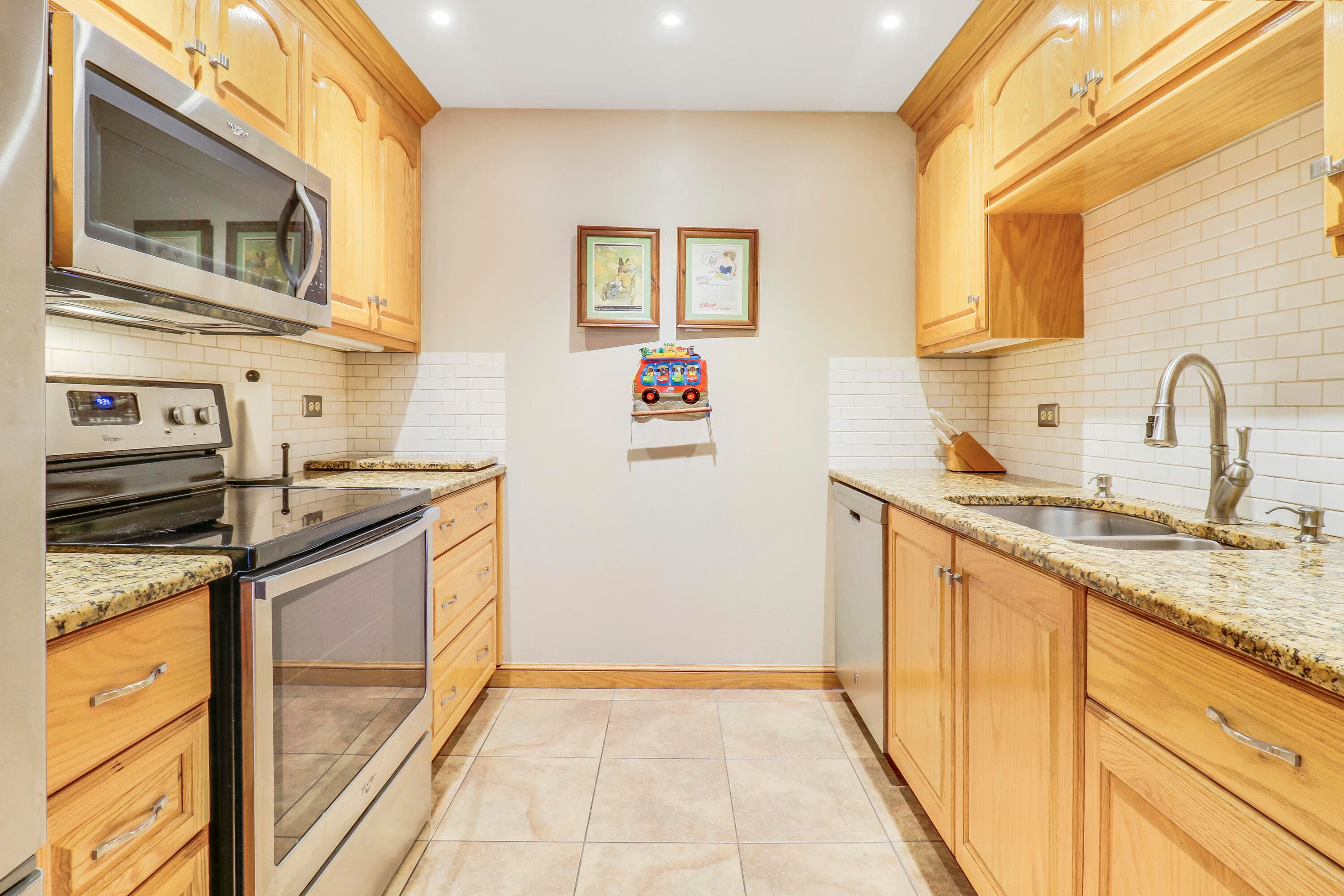 1200 Marine Way 607, North Palm Beach, FL 33408 — photo 9 of 54