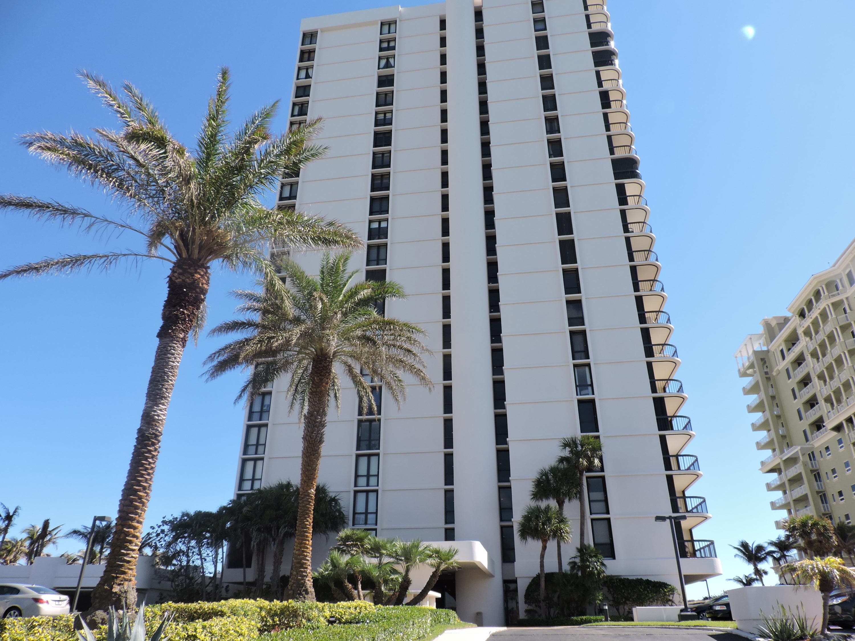 5380 N Ocean Drive 2e, Singer Island, FL 33404 — photo 3 of 30