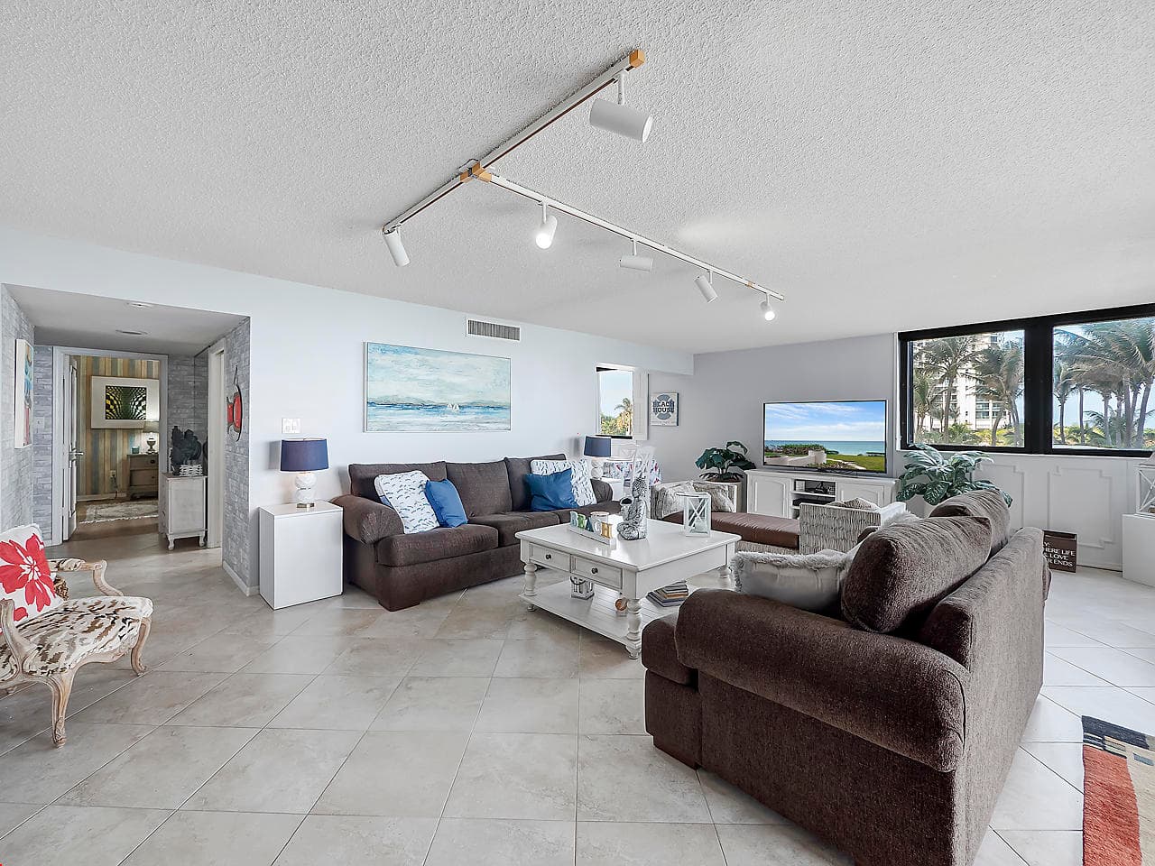 5380 N Ocean Drive 2e, Singer Island, FL 33404 — photo 6 of 30