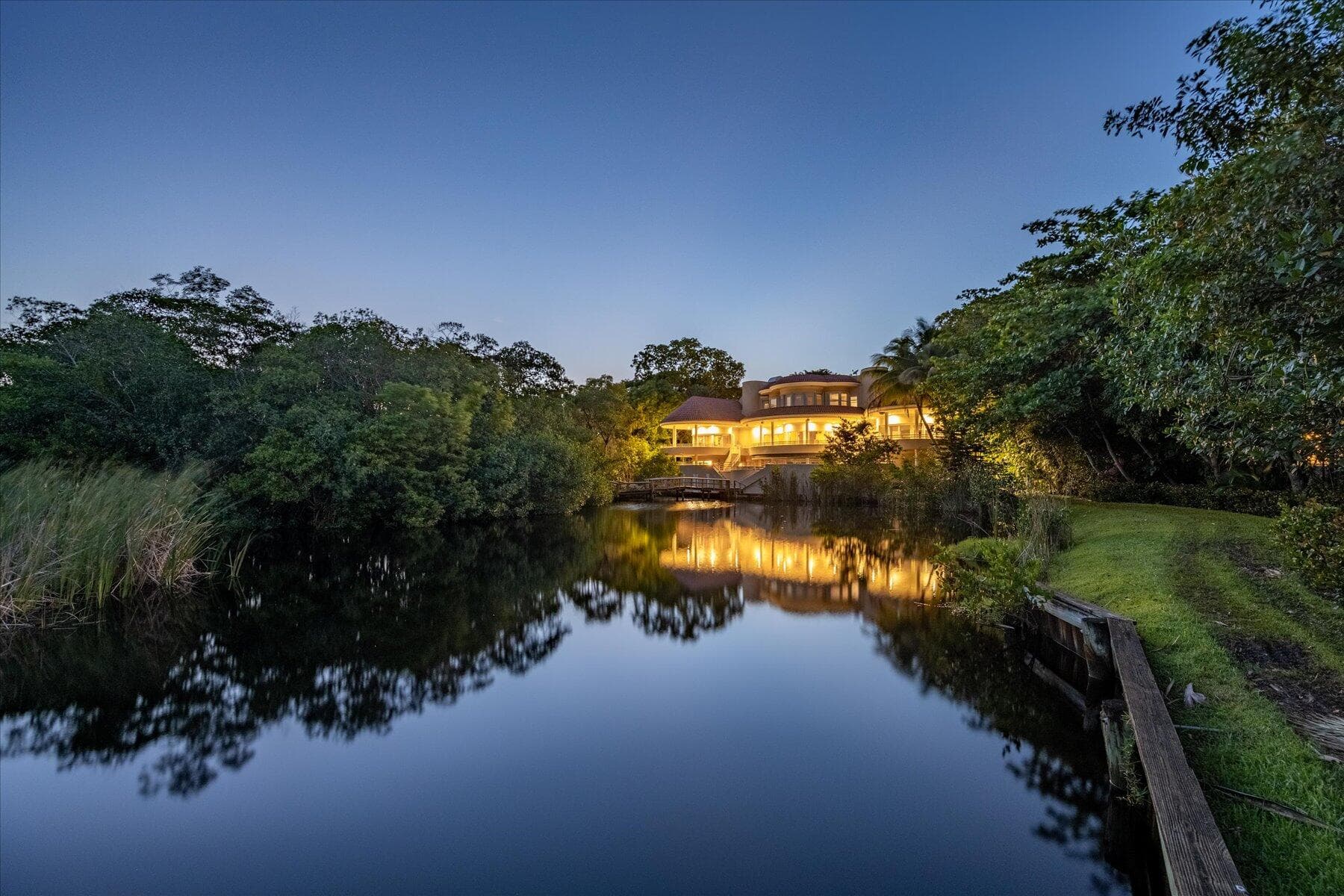 49 W High Point Road, Sewalls Point, FL 34996 — photo