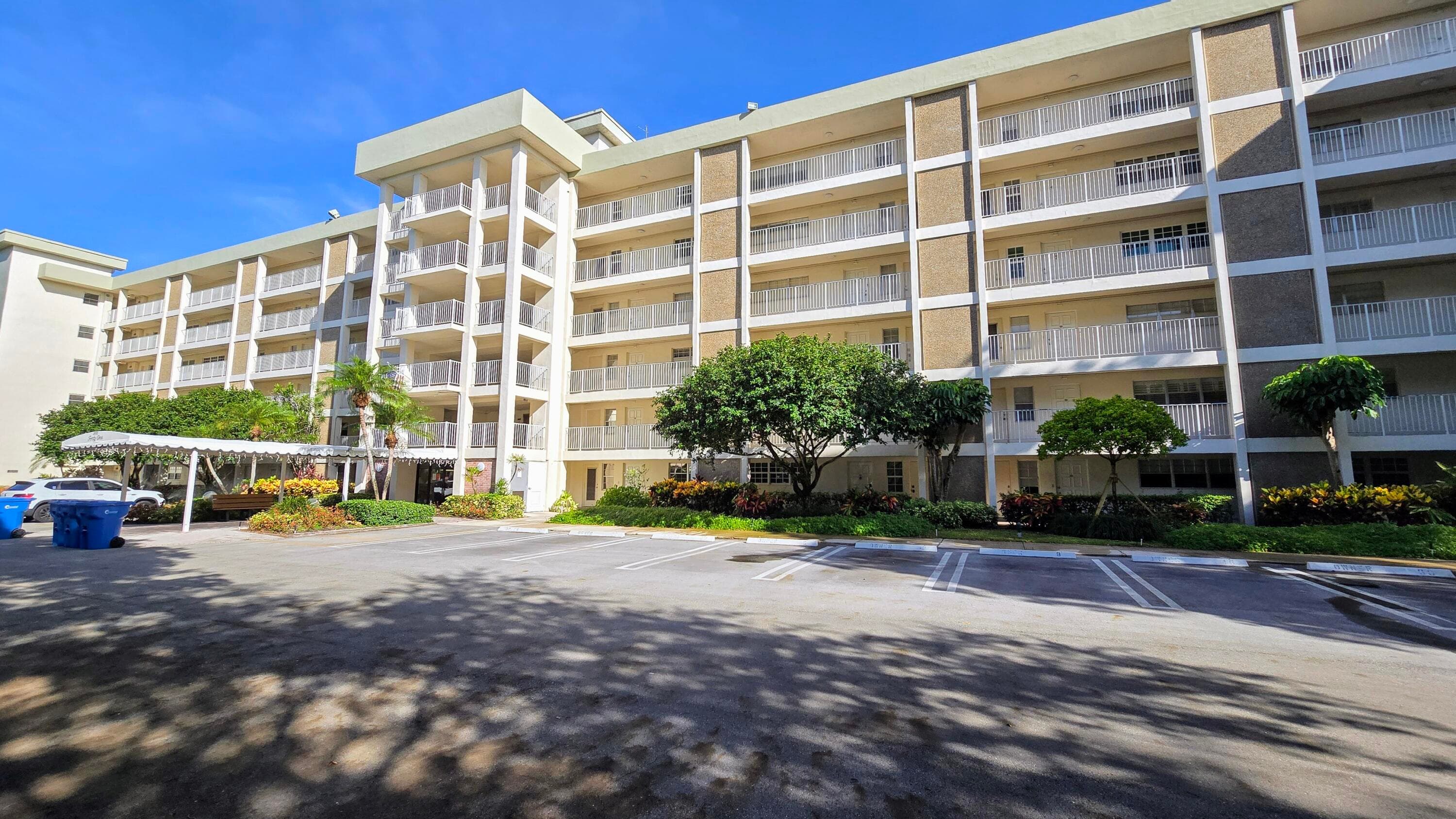 3100 N Course Lane 410, Pompano Beach, FL 33069 — photo 20 of 23