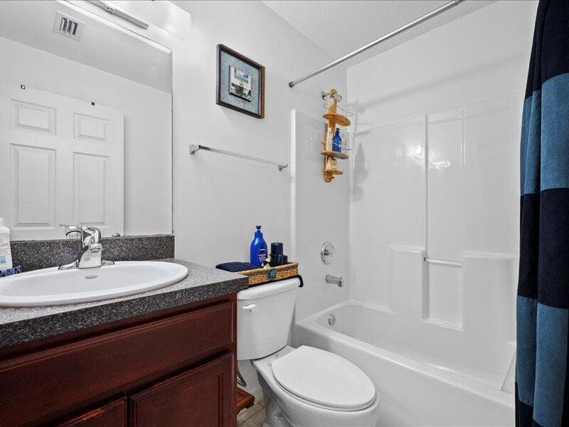 913 SE Forrest Park Drive, Stuart, FL 34994 — photo 10 of 15