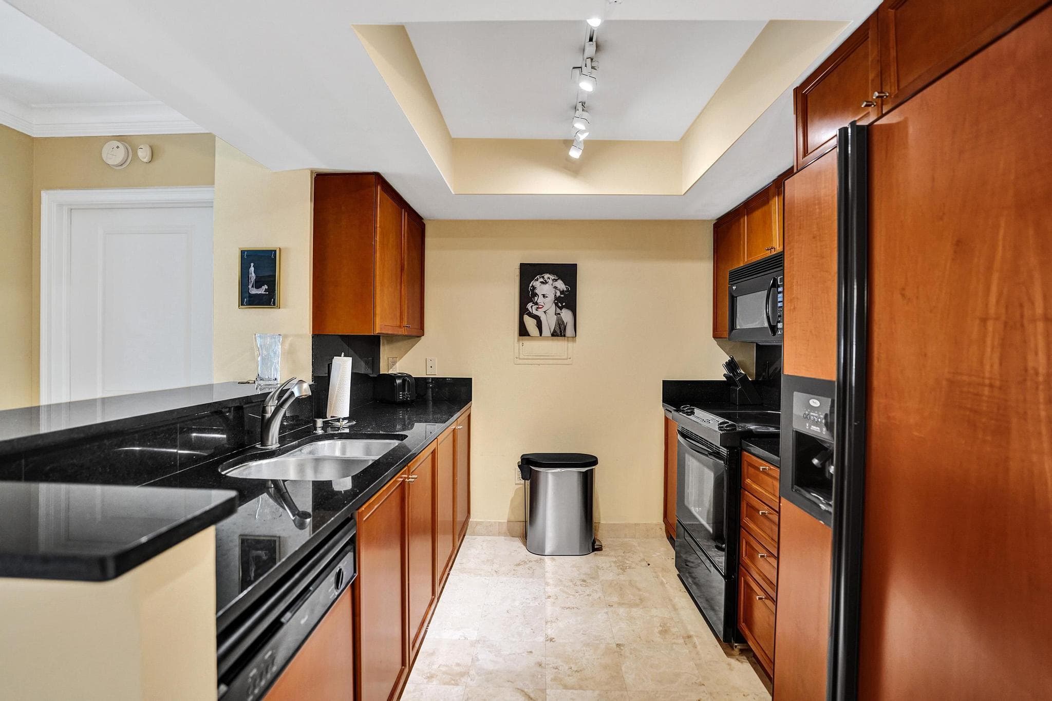 99 SE Mizner Boulevard 802, Boca Raton, FL 33432 — photo 21 of 55