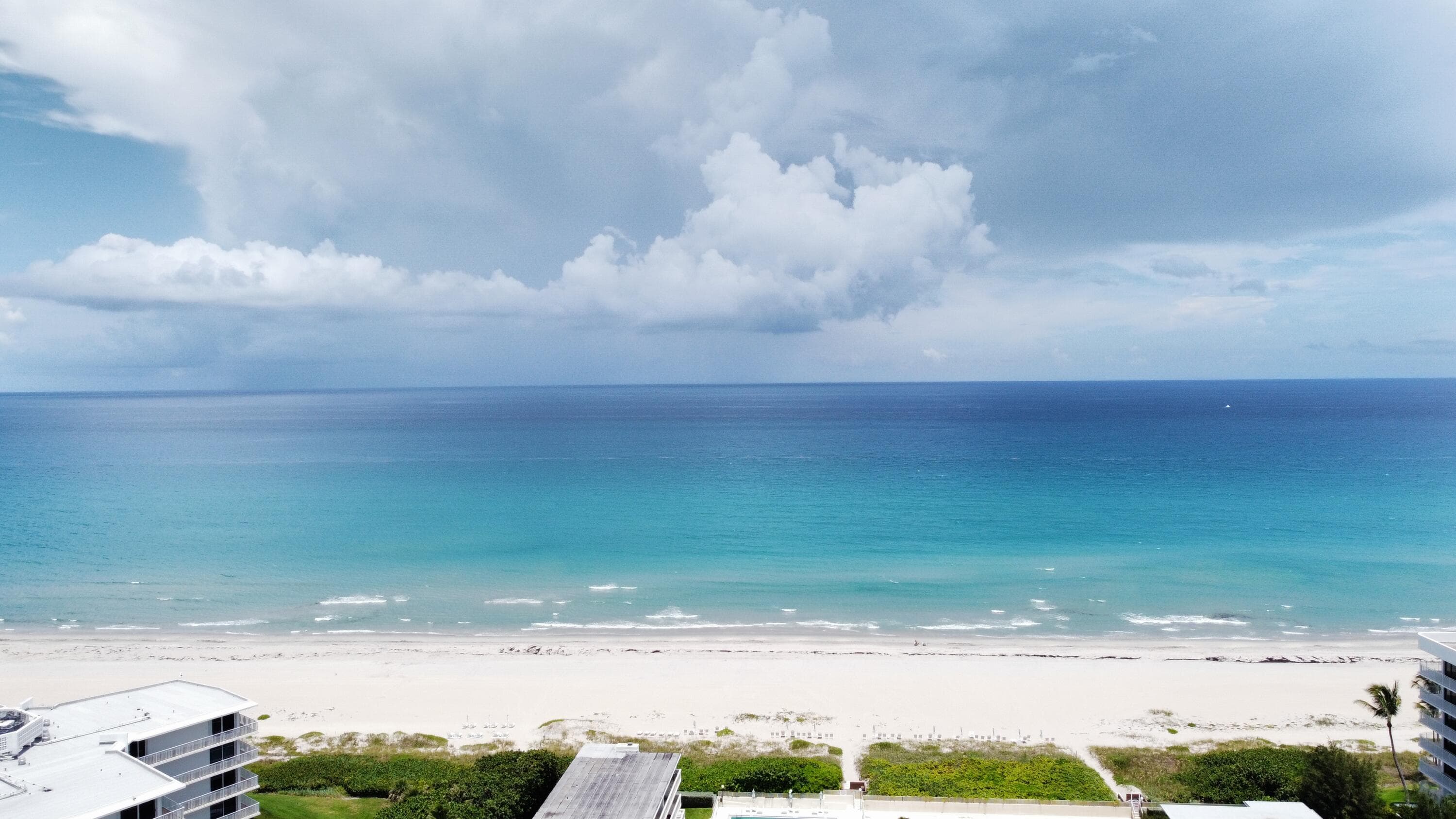2560 S Ocean Boulevard 416, Palm Beach, FL 33480 — photo 2 of 37