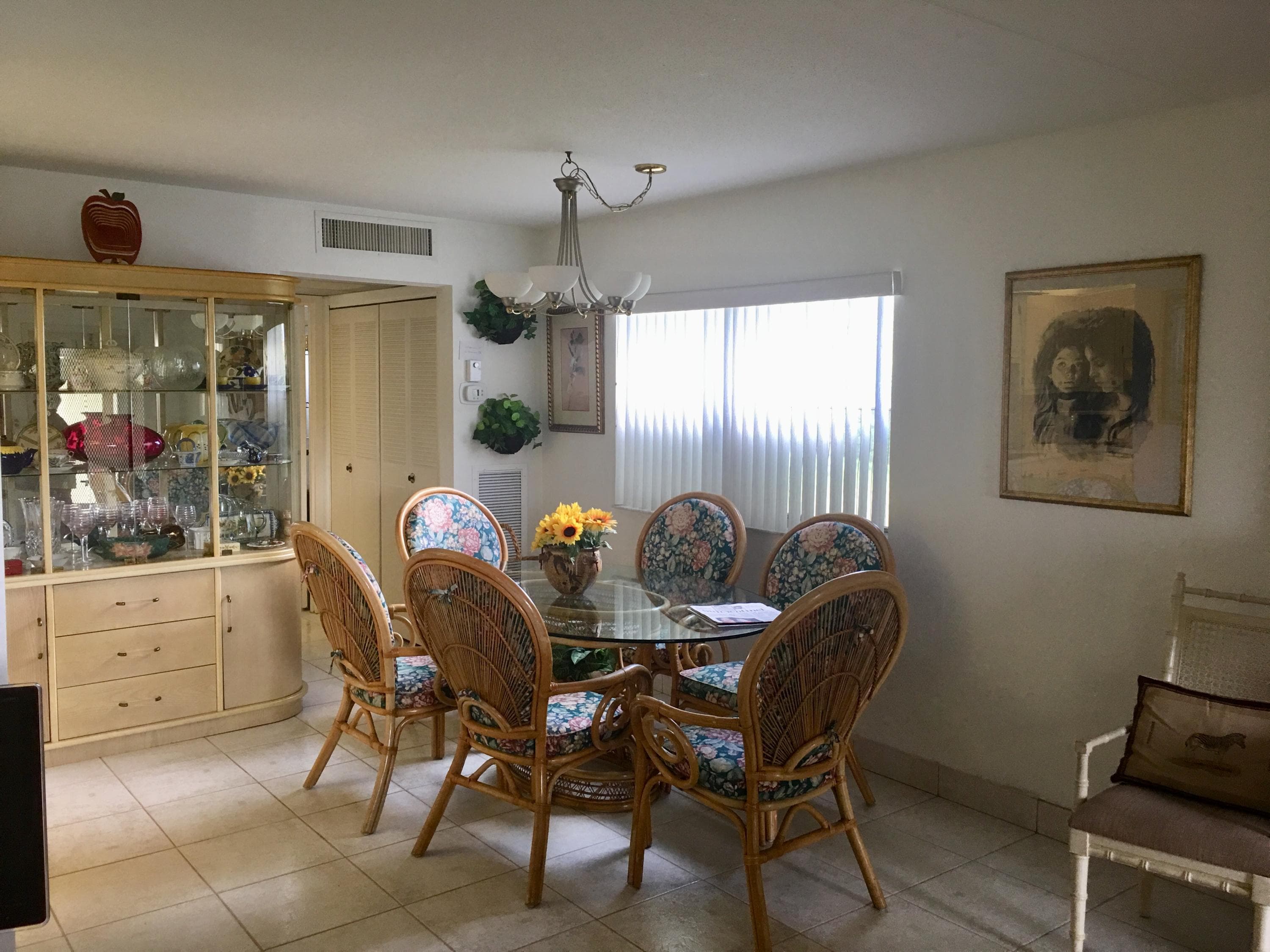 99 Saxony C, Delray Beach, FL 33446 — photo 3 of 34