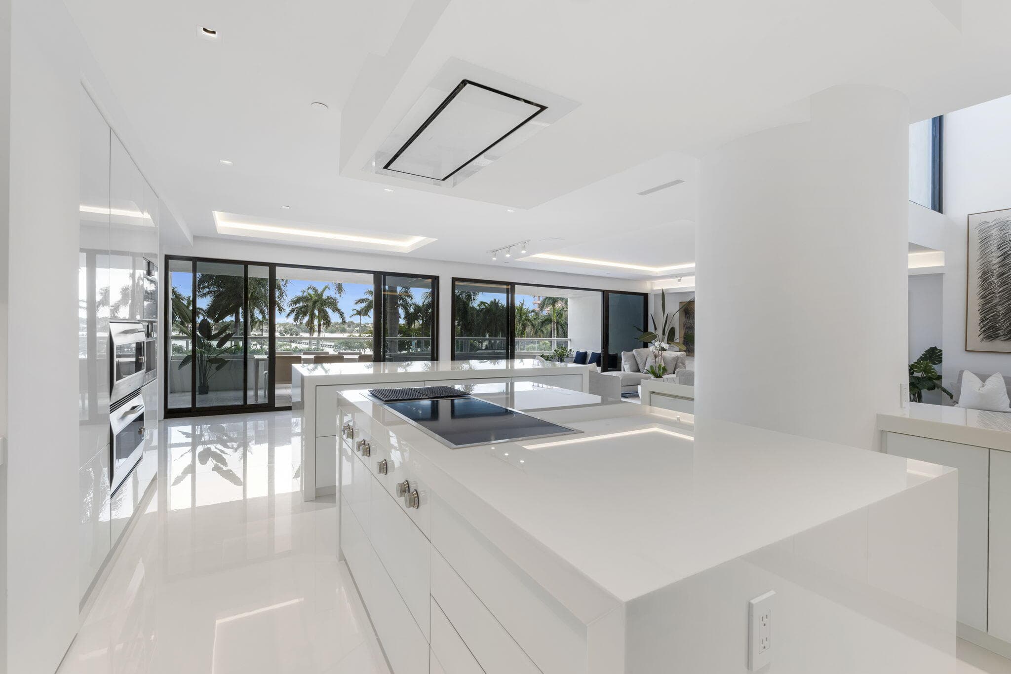 529 S Flagler Drive Th3e, West Palm Beach, FL 33401 — photo 10 of 38