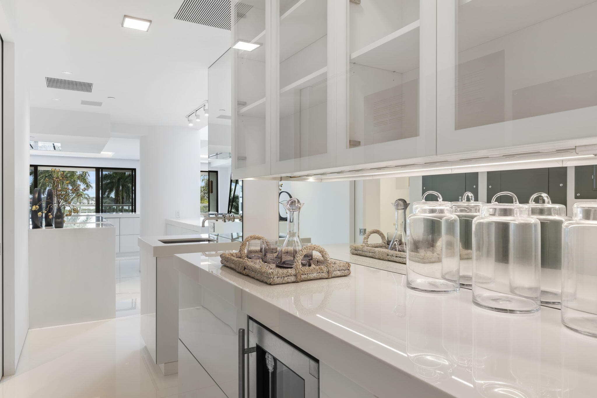 529 S Flagler Drive Th3e, West Palm Beach, FL 33401 — photo 11 of 38
