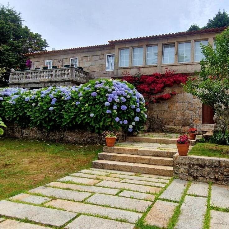 39 RúA Sineiro, O Grove, Spain — photo 3 of 54