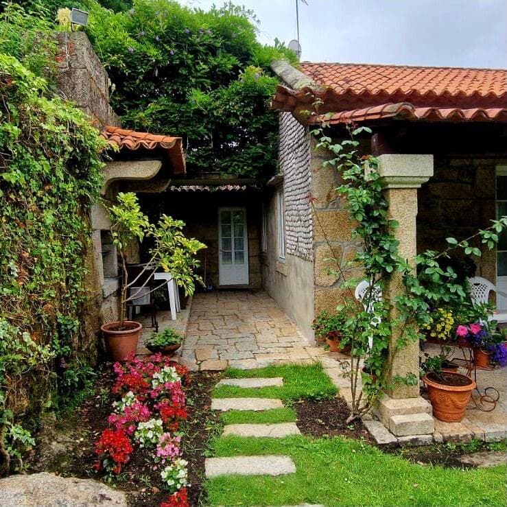 39 RúA Sineiro, O Grove, Spain — photo 37 of 54