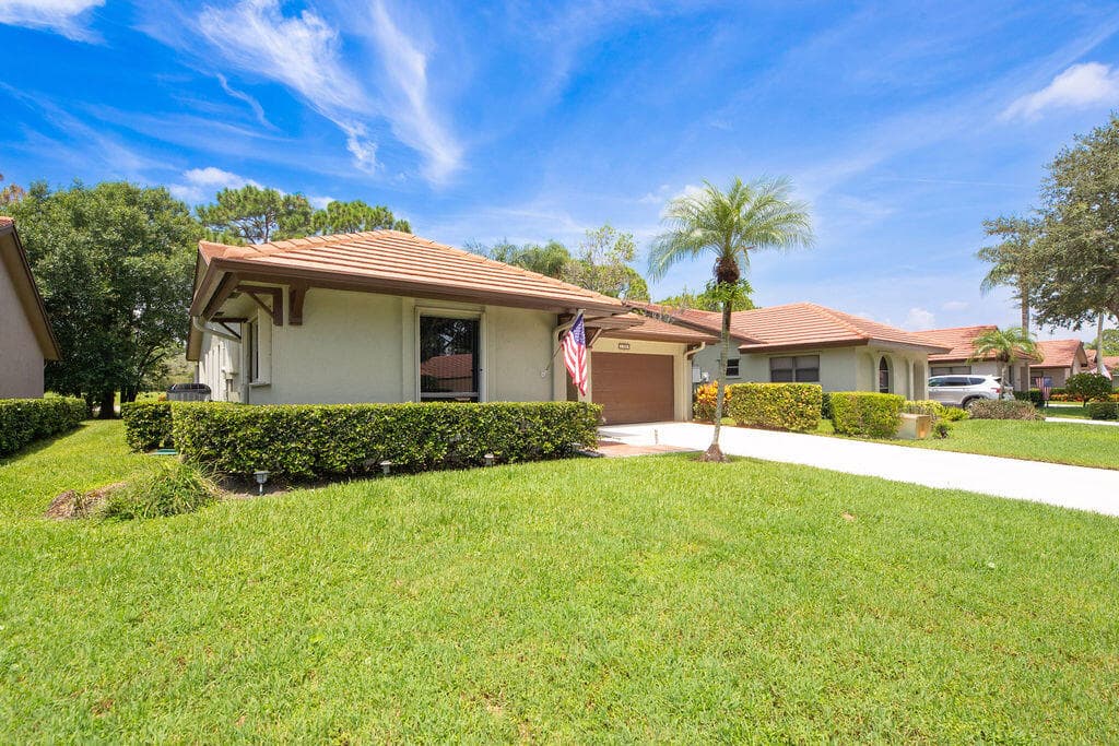 2784 SW Willowood Circle, Palm City, FL 34990 — photo 3 of 55
