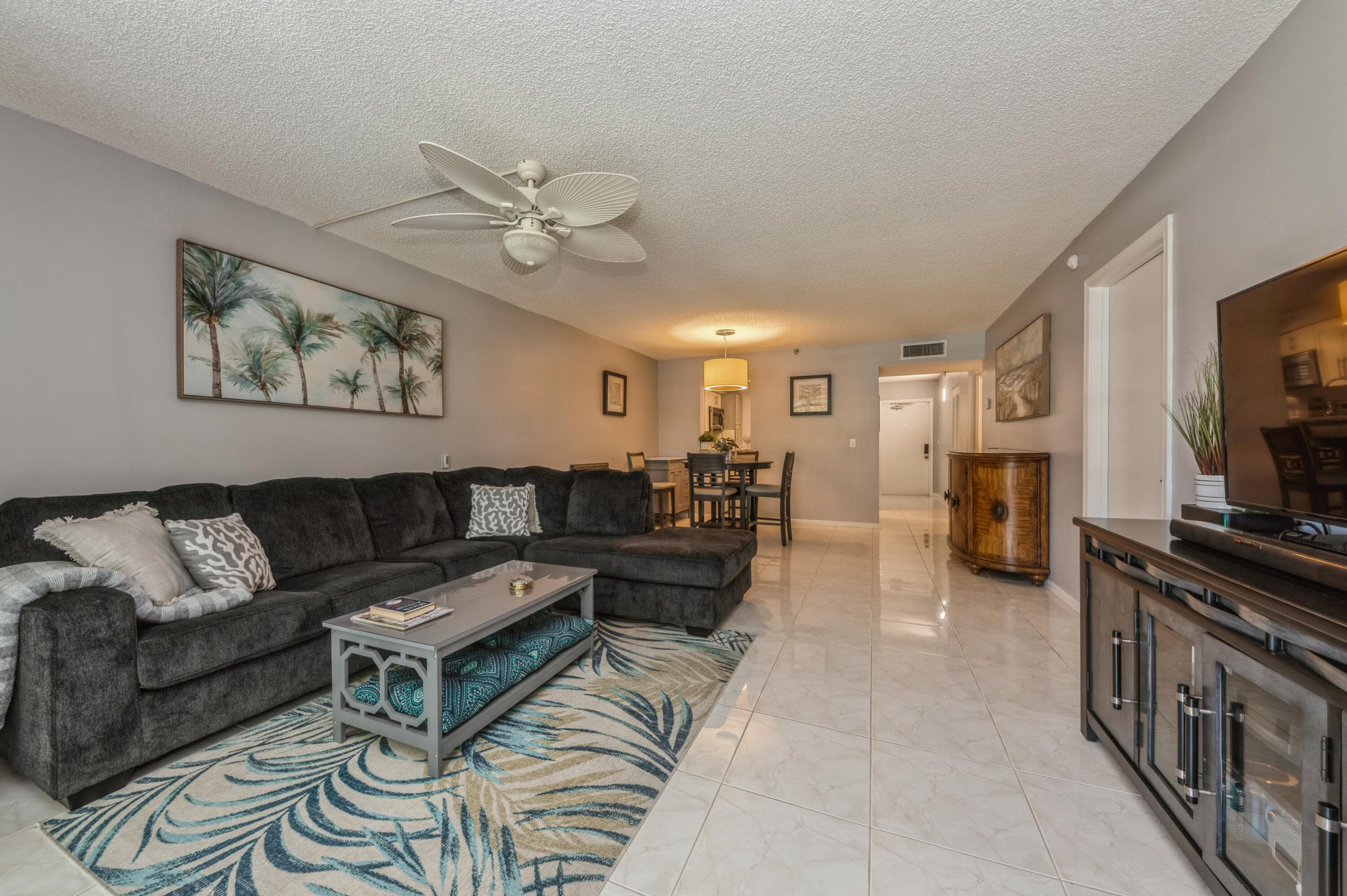 14527 Bonaire Boulevard 303, Delray Beach, FL 33446 — photo 6 of 22