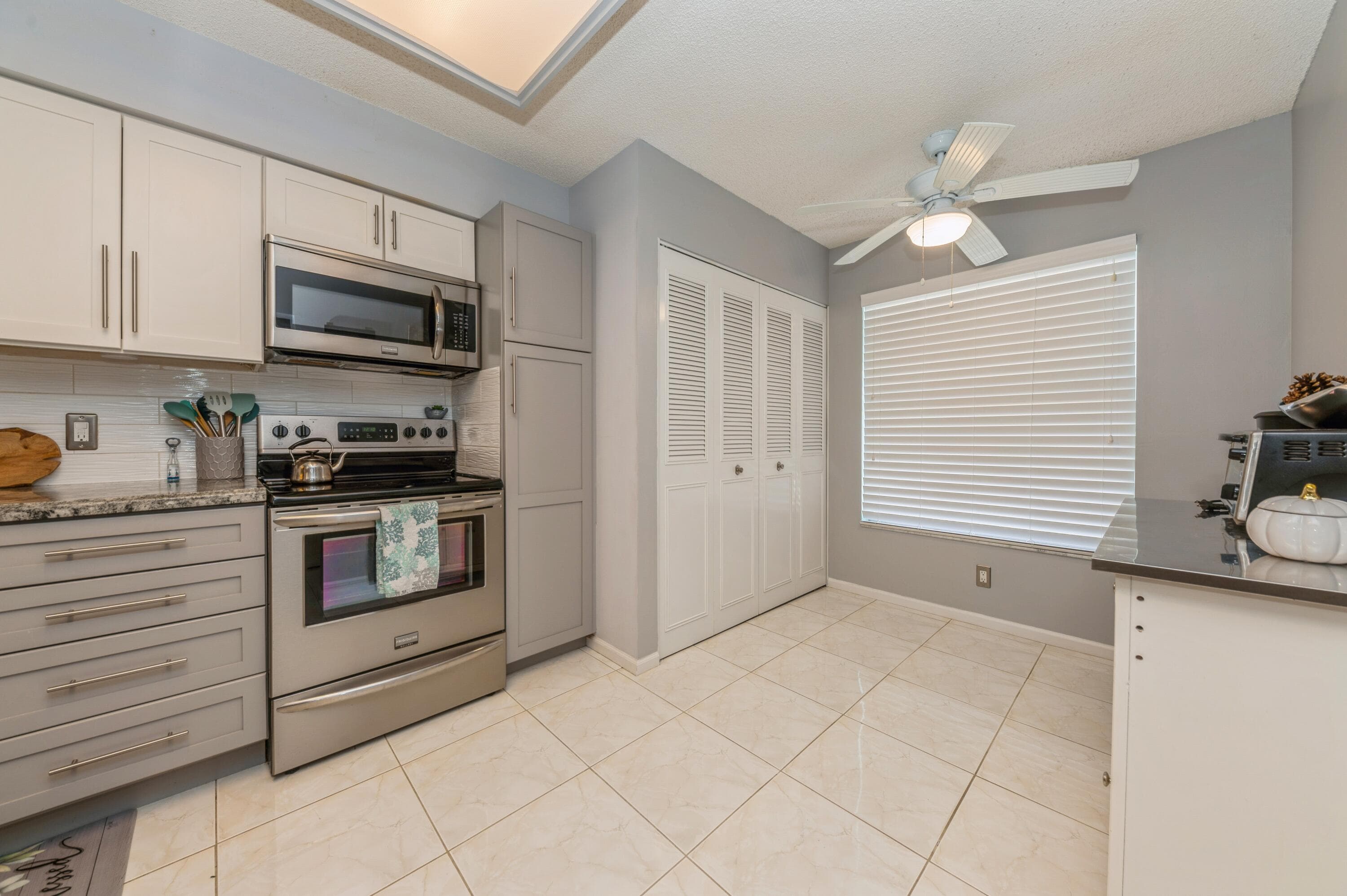 14527 Bonaire Boulevard 303, Delray Beach, FL 33446 — photo 9 of 22