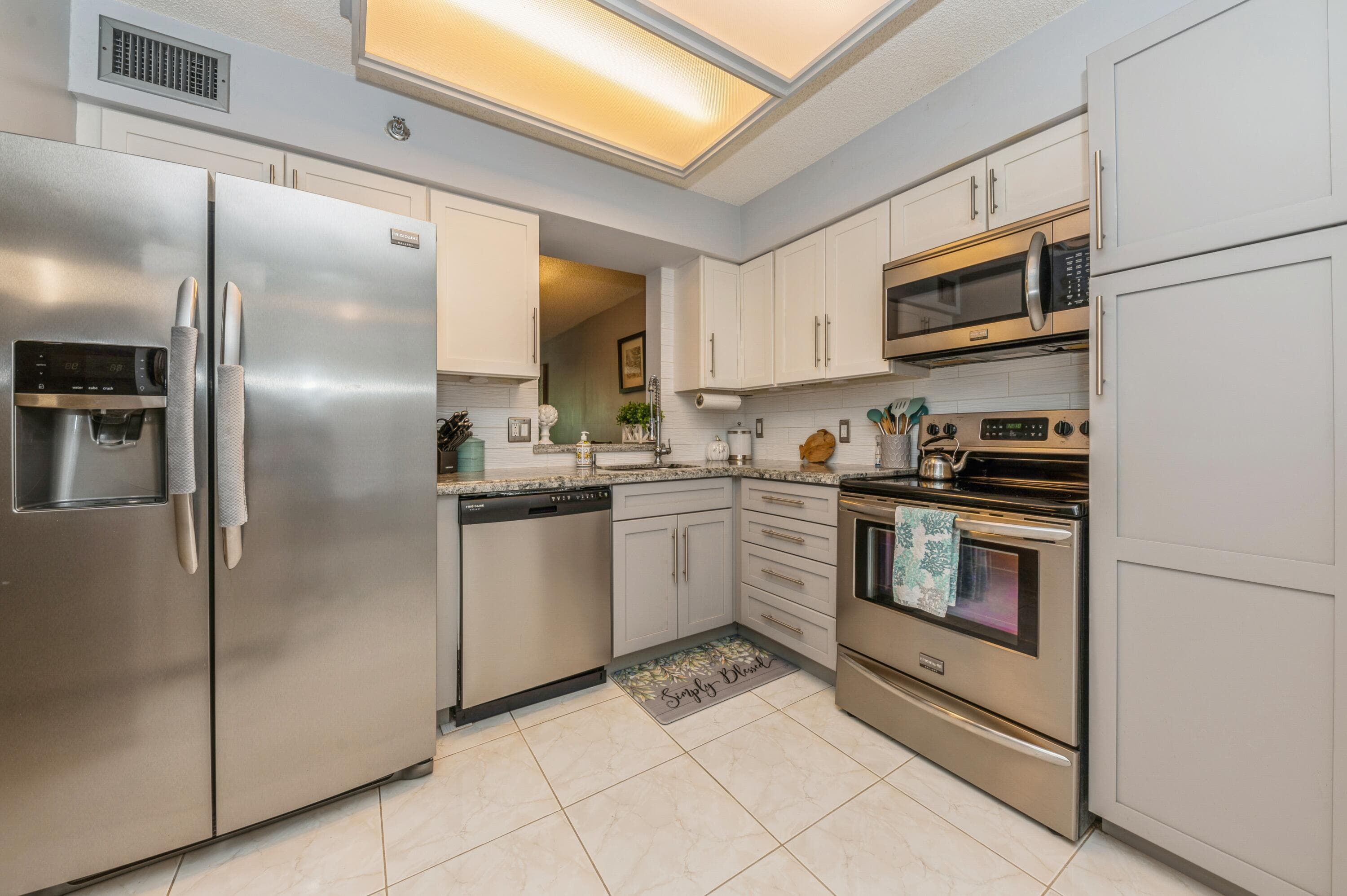14527 Bonaire Boulevard 303, Delray Beach, FL 33446 — photo 10 of 22