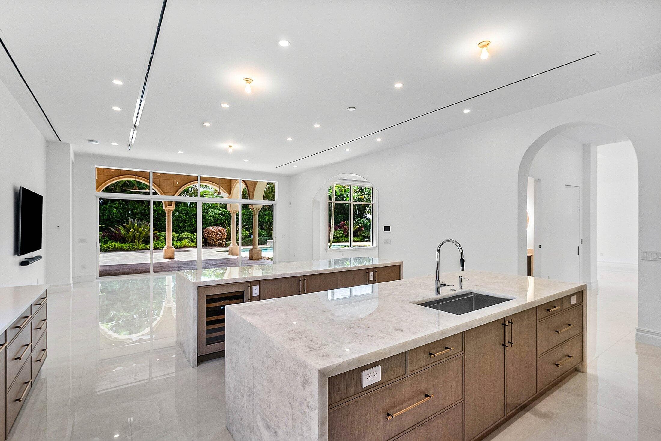 2002 NW 4th Avenue, Delray Beach, FL 33444 — photo 17 of 120