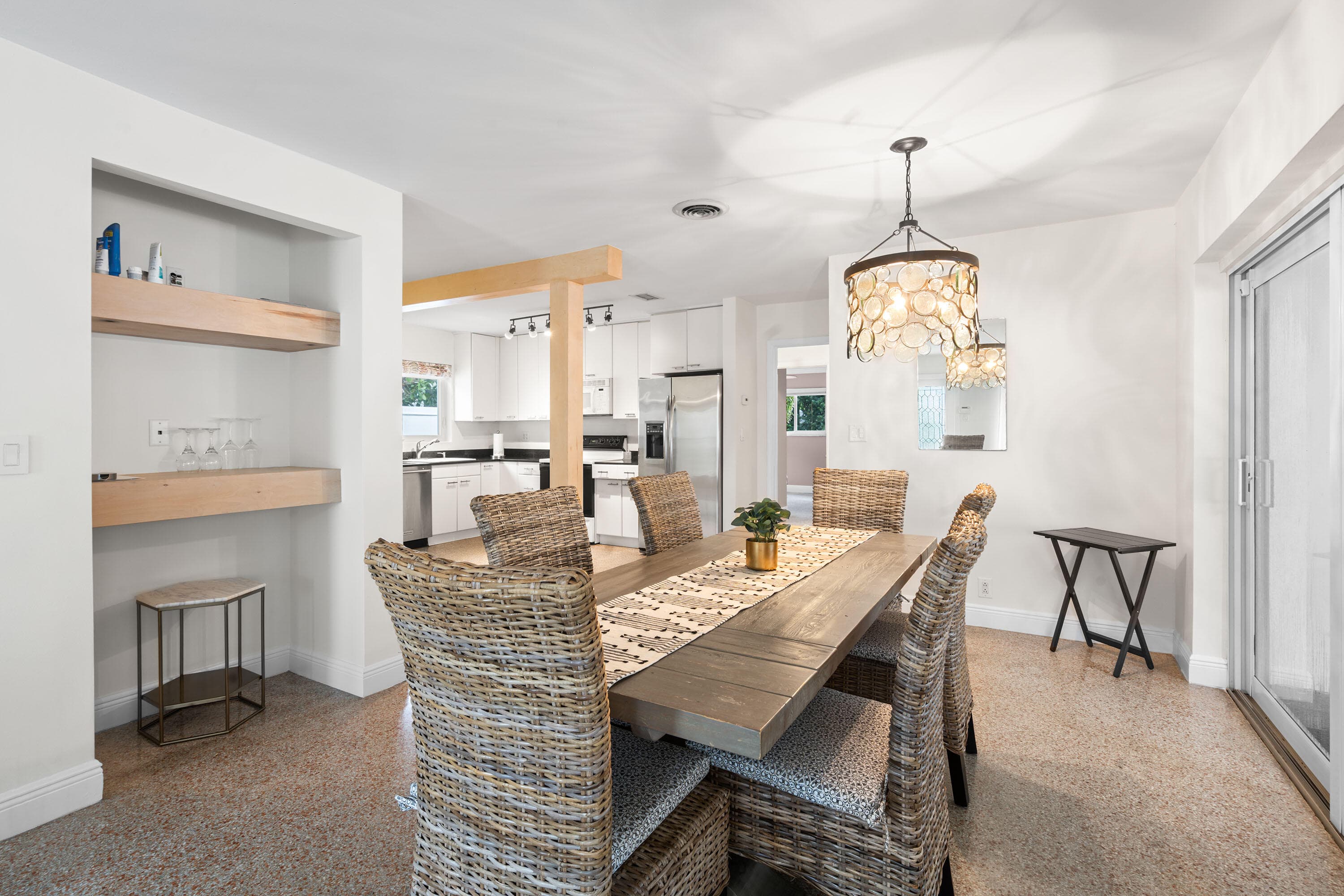 101 NE 11th Street, Delray Beach, FL 33444 — photo 10 of 25