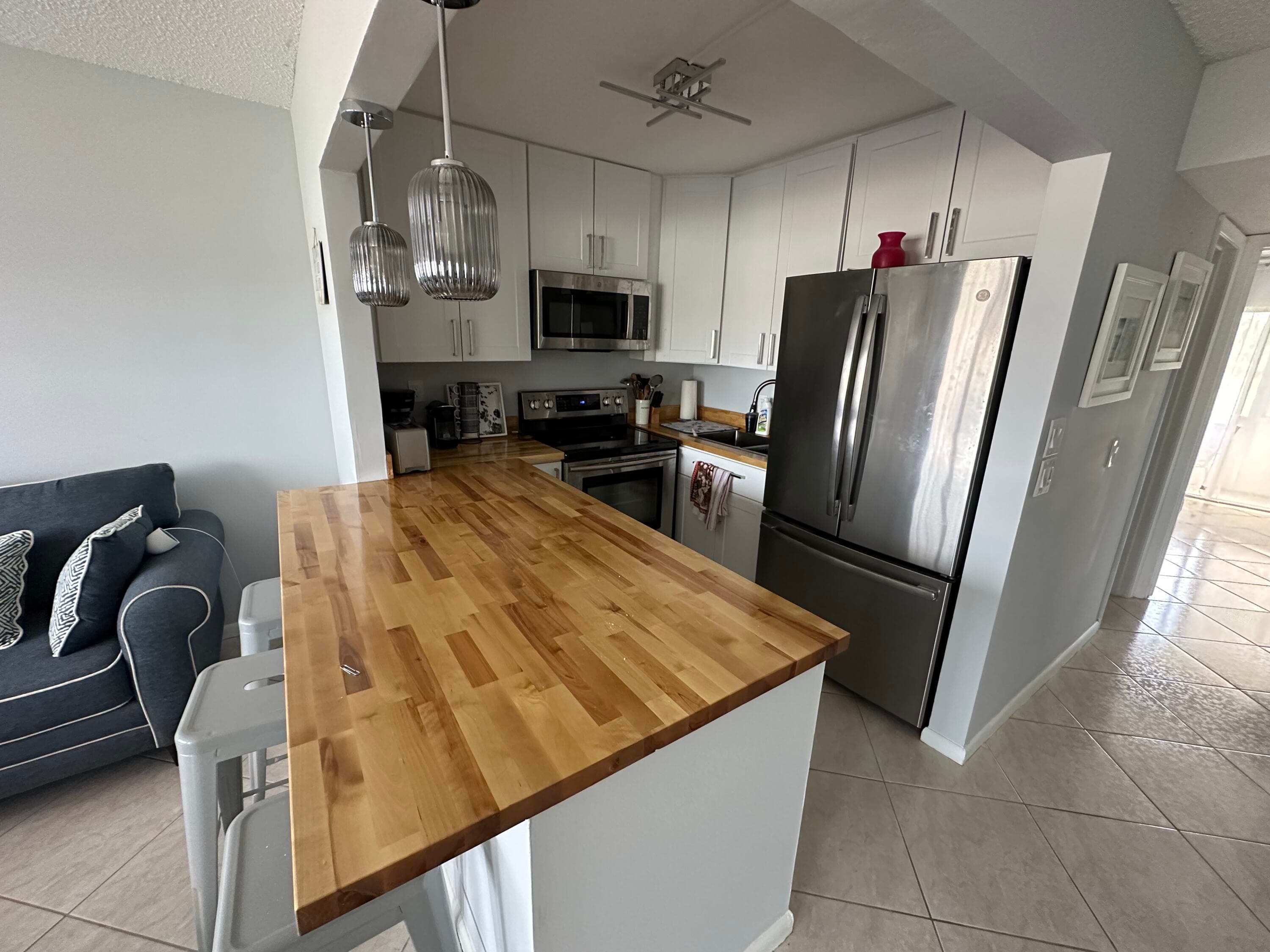 3 Berkshire A, West Palm Beach, FL 33417 — photo 5 of 17
