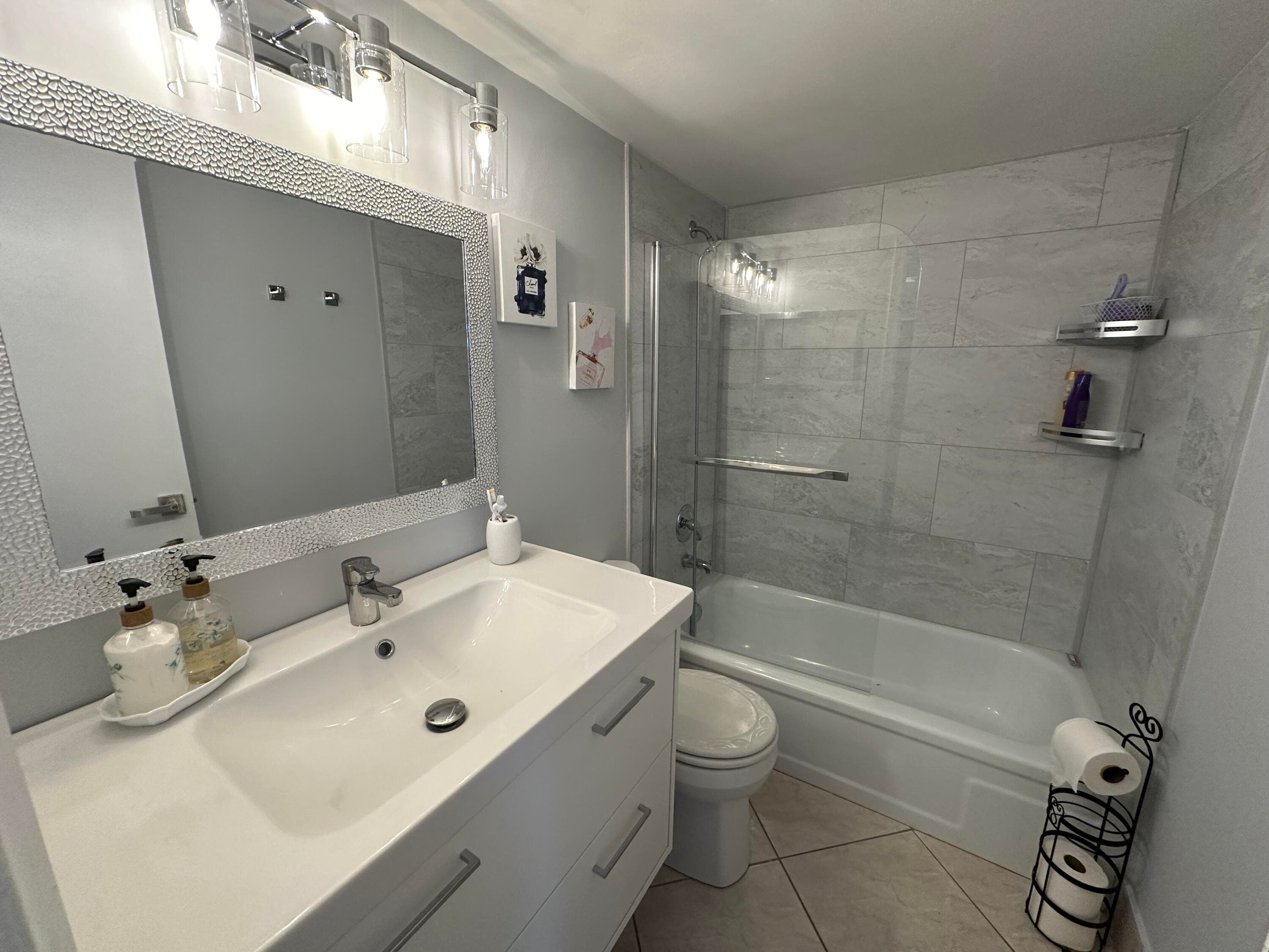 3 Berkshire A, West Palm Beach, FL 33417 — photo 12 of 17