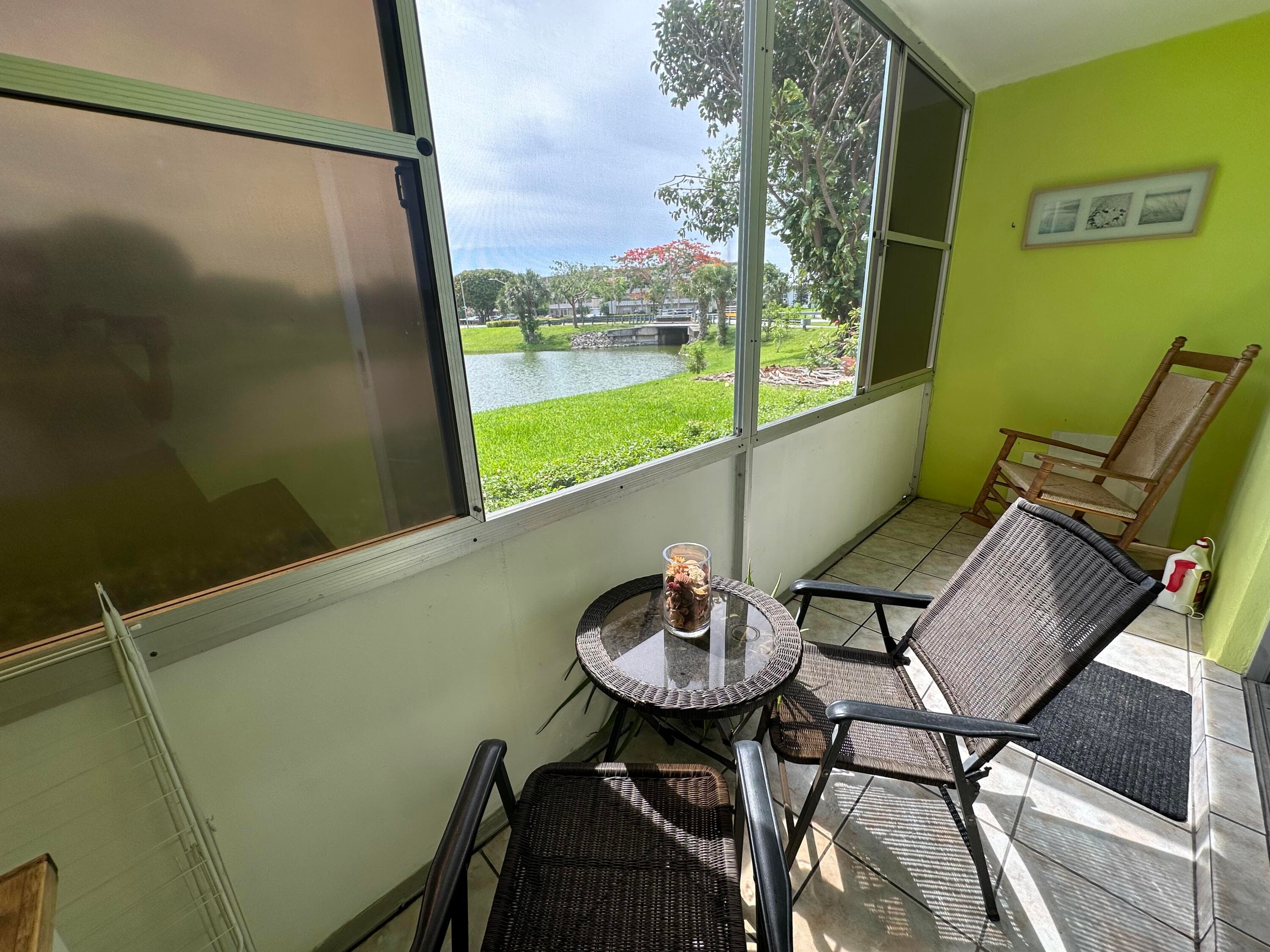 3 Berkshire A, West Palm Beach, FL 33417 — photo 14 of 17