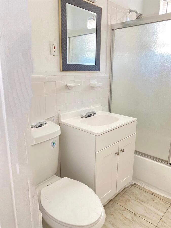 630 84th Street 28, Miami Beach, FL 33141 — photo 17 of 22