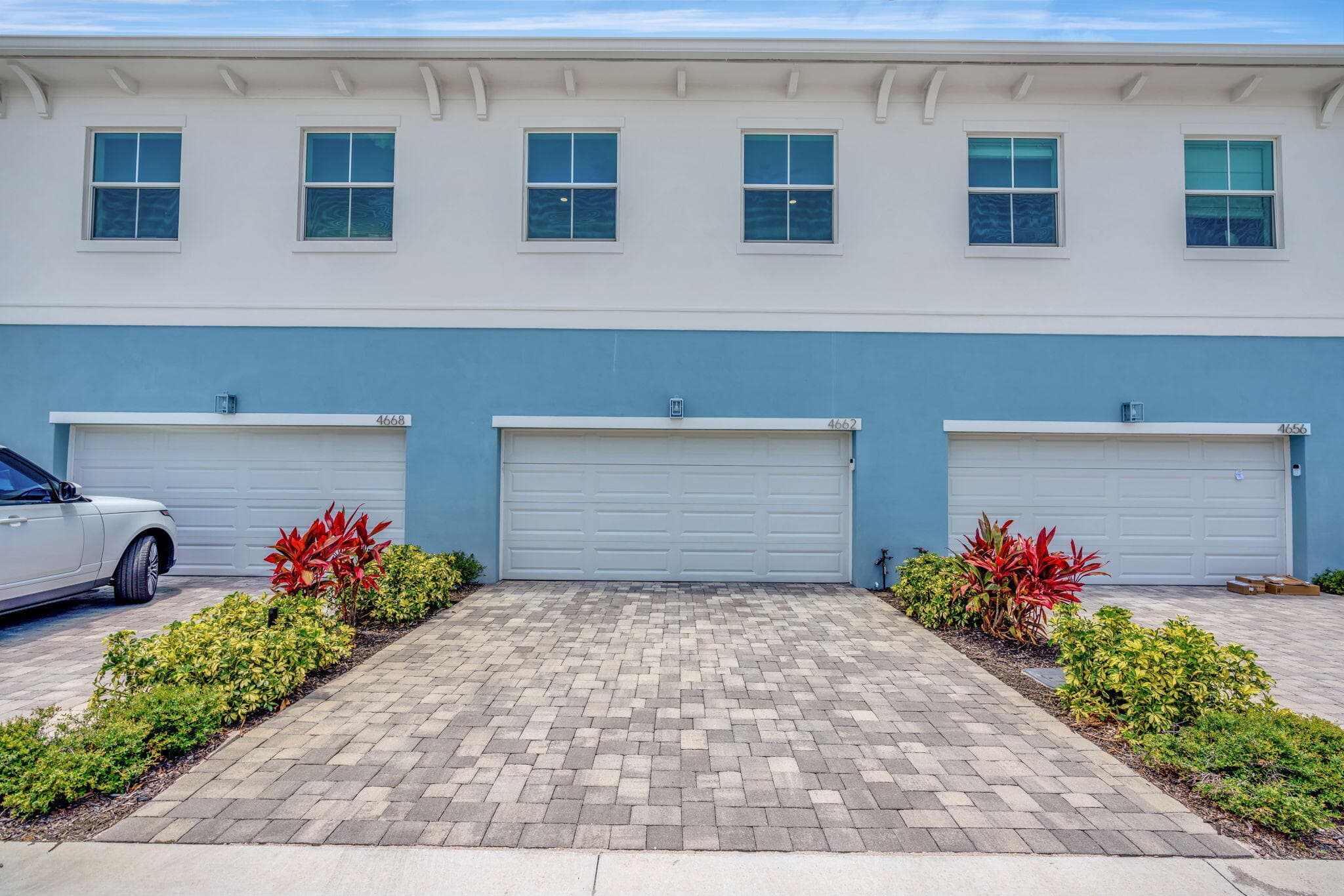 4662 SE Manatee Way, Stuart, FL 34997 — photo 4 of 31