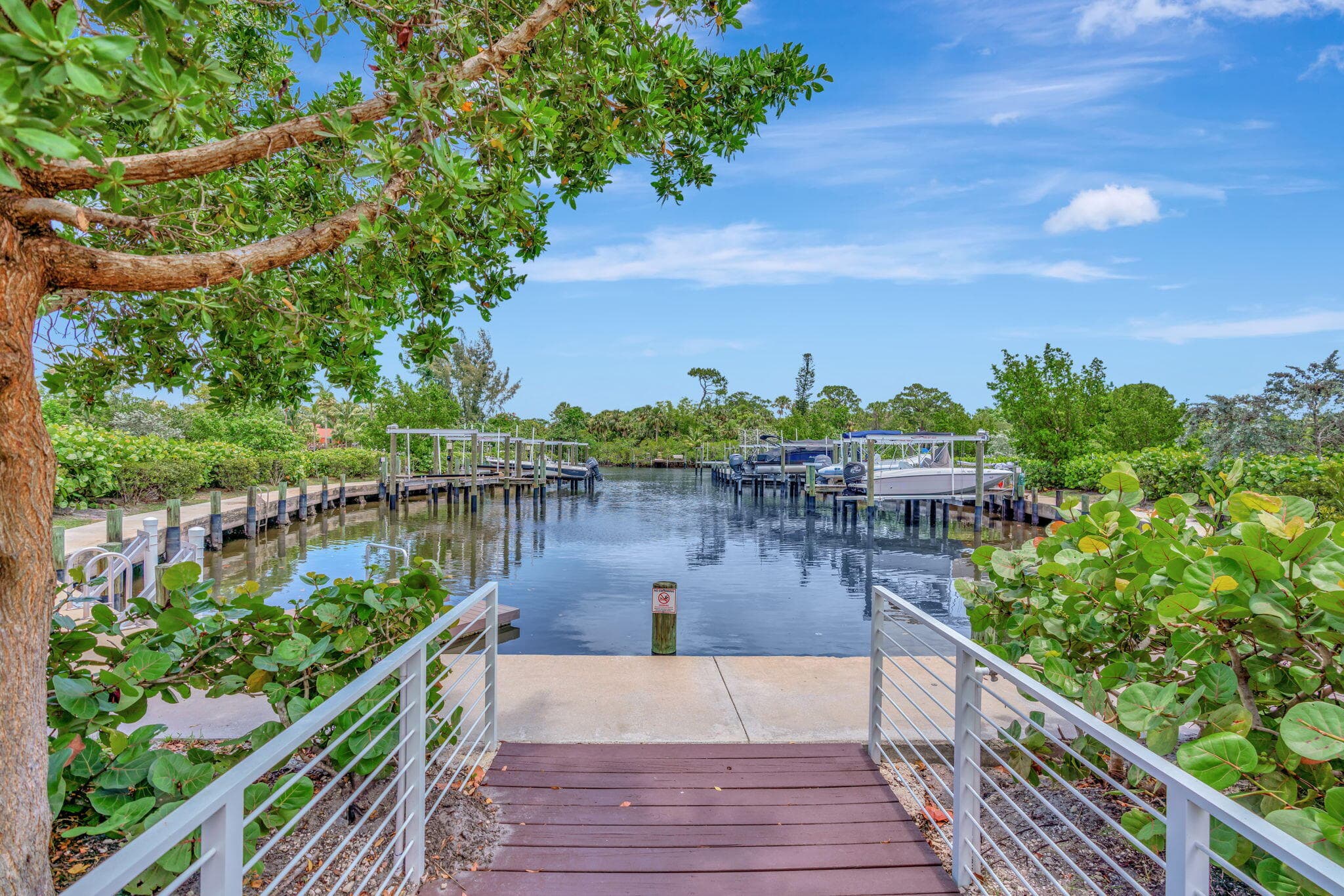 4662 SE Manatee Way, Stuart, FL 34997 — photo 27 of 31