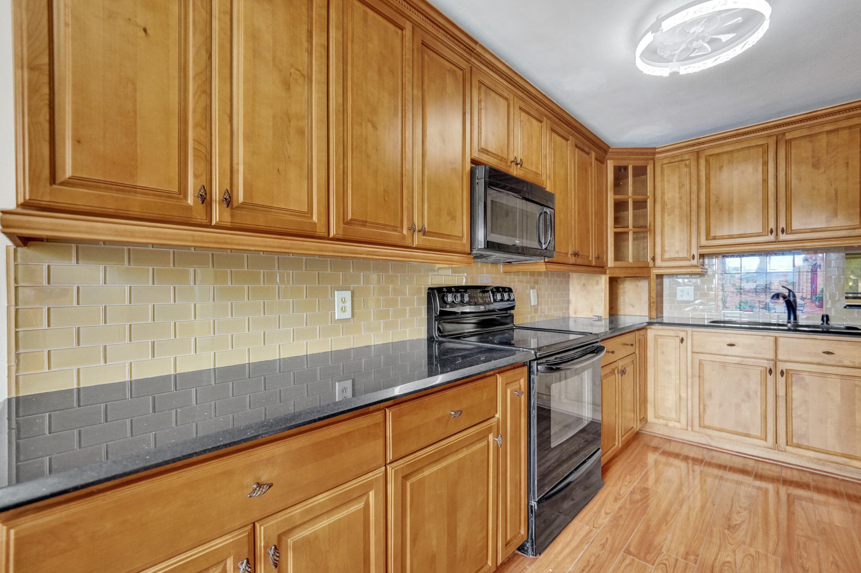 5306 Cedar Lake Drive 201, Boynton Beach, FL 33437 — photo 7 of 60