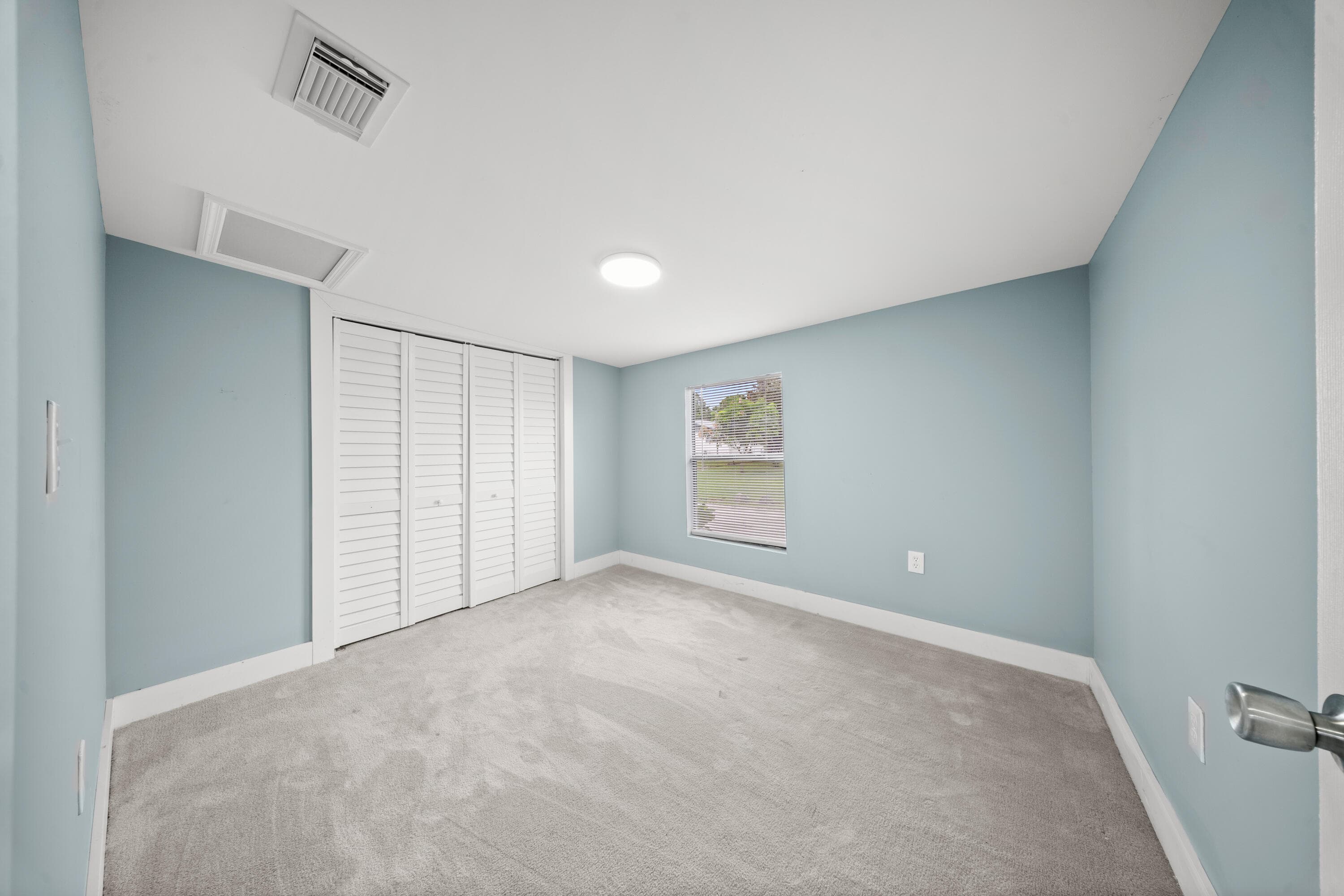 428 N 22nd Street, Fort Pierce, FL 34950 — photo 13 of 17