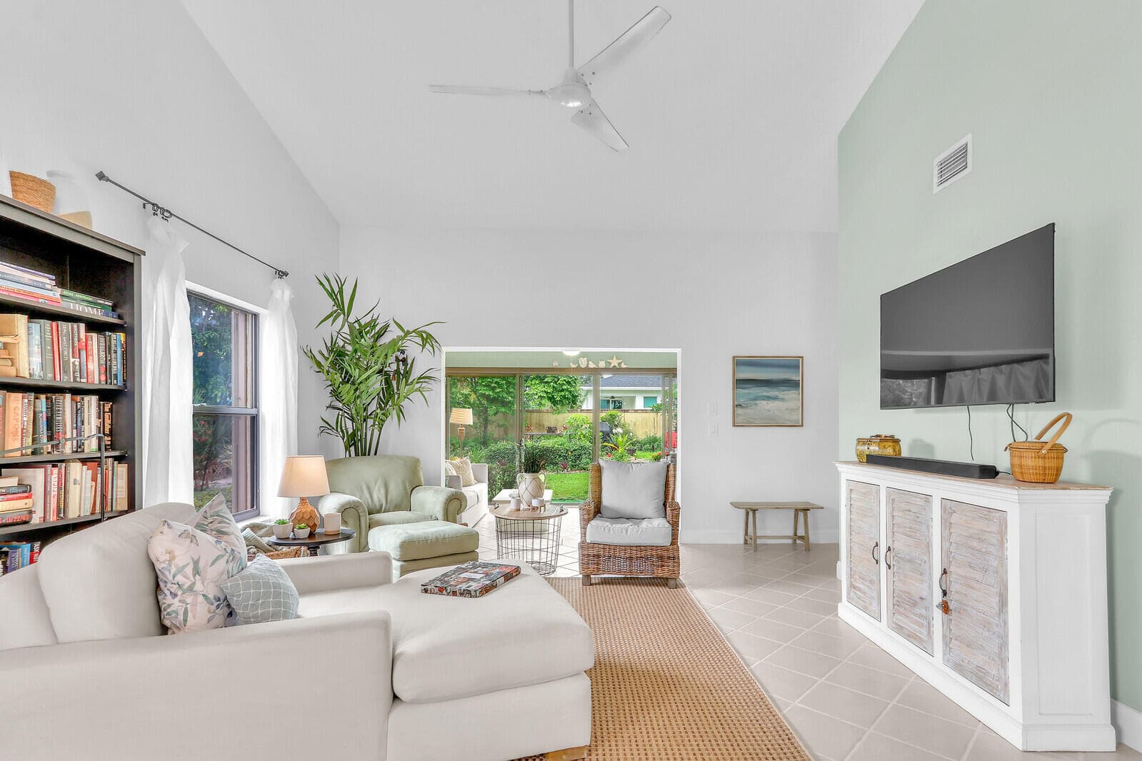 7655 SE Sugar Sand Circle, Hobe Sound, FL 33455 — photo 18 of 51