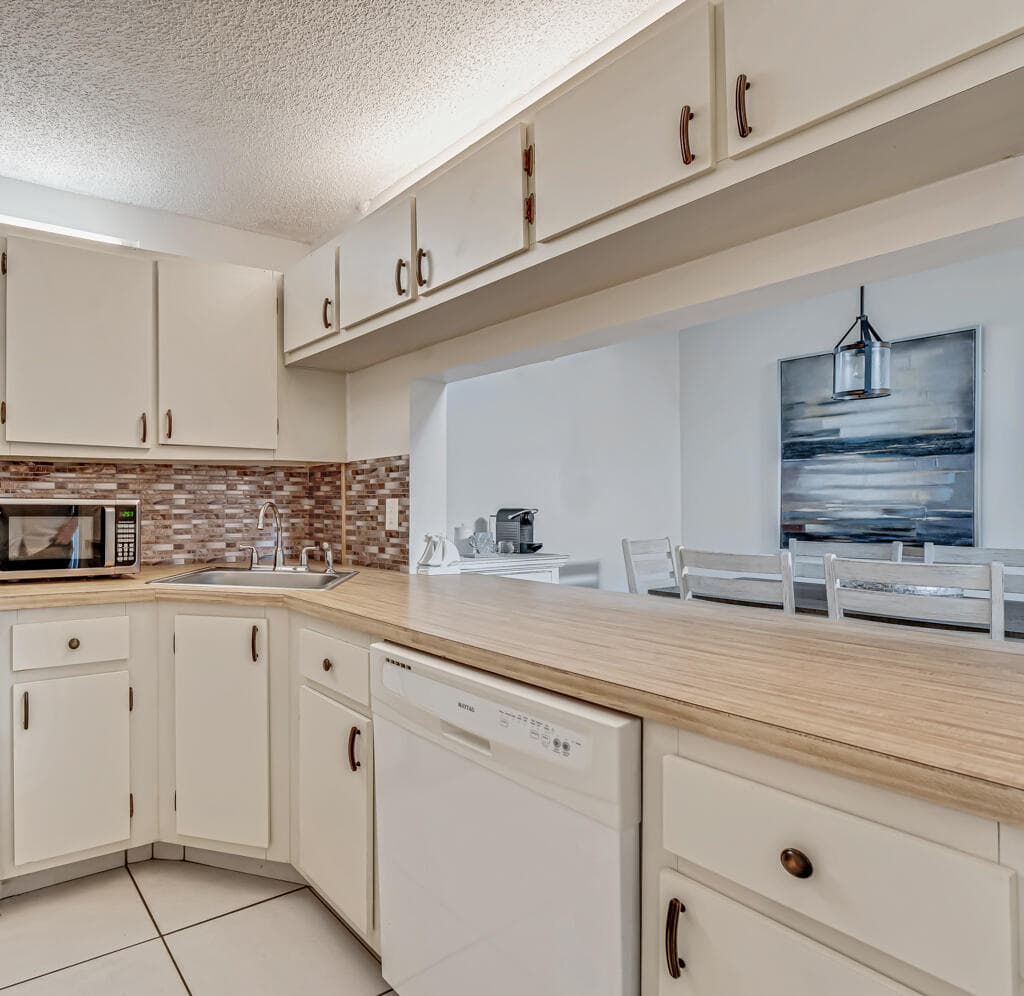 1112 Green Pine Boulevard G3, West Palm Beach, FL 33409 — photo 24 of 36