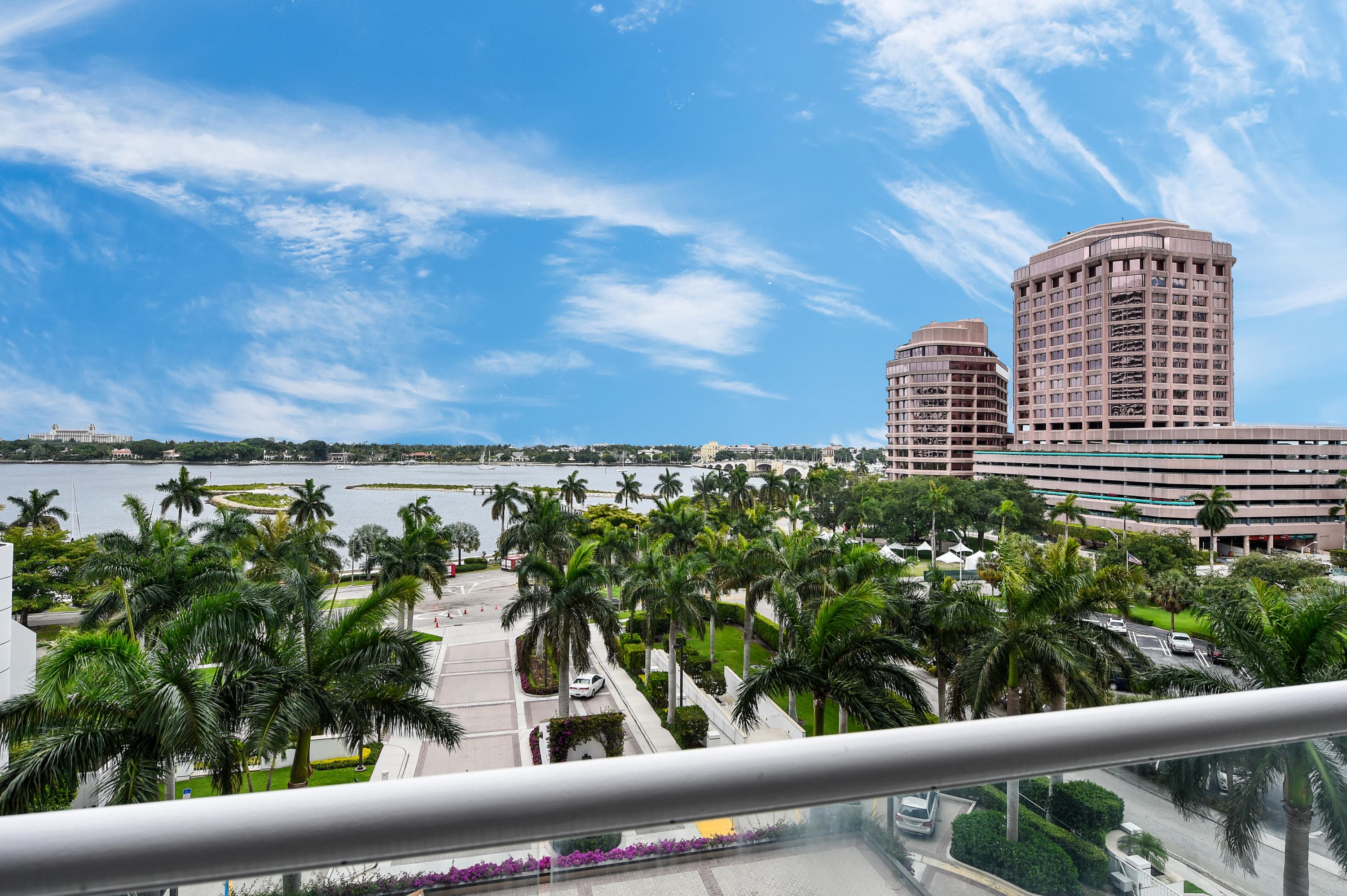 529 S Flagler Drive Th5f, West Palm Beach, FL 33401 — photo 11 of 40