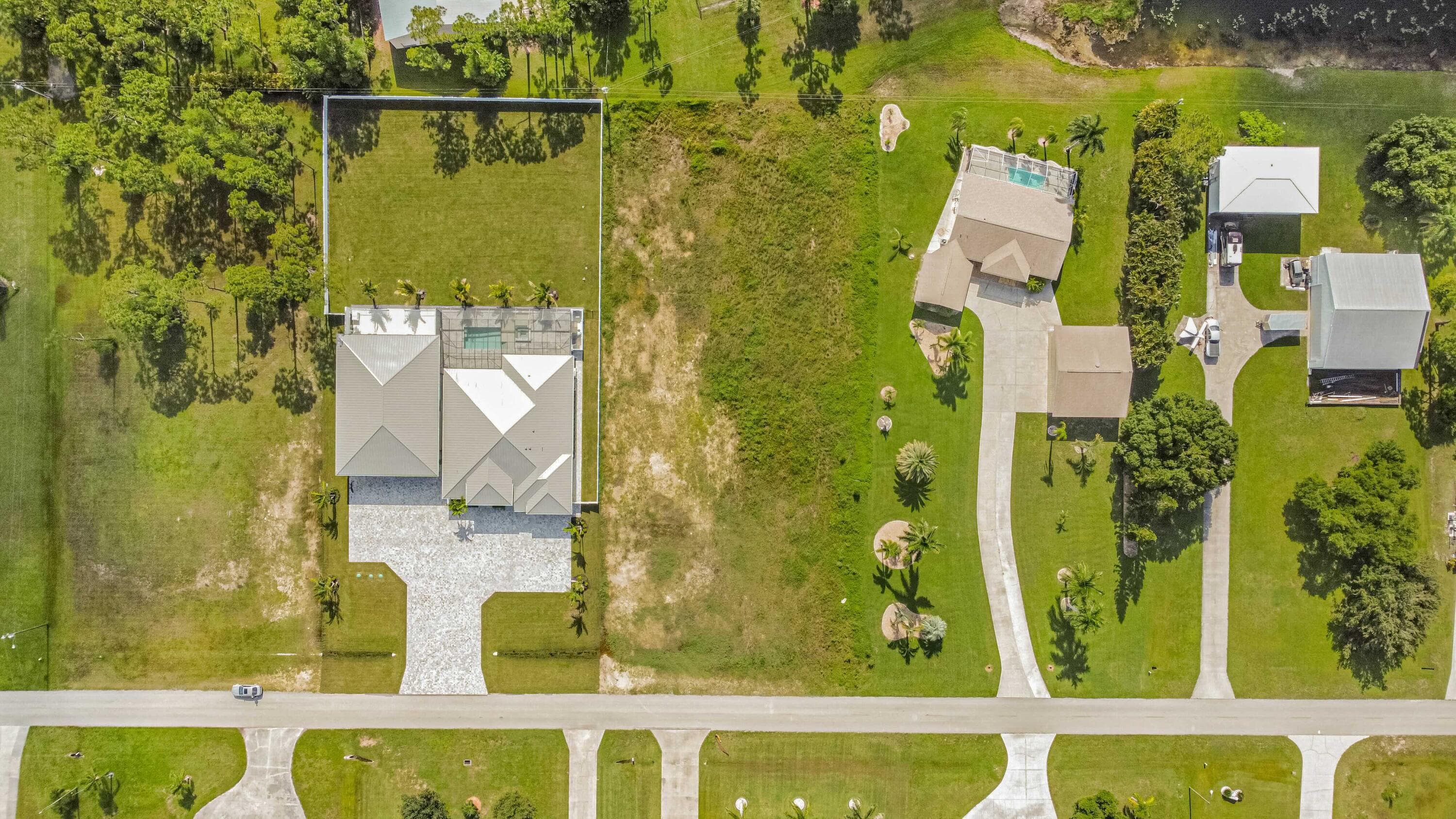 18742 Crosswind Avenue, North Fort Myers, FL 33917 — photo 3 of 13