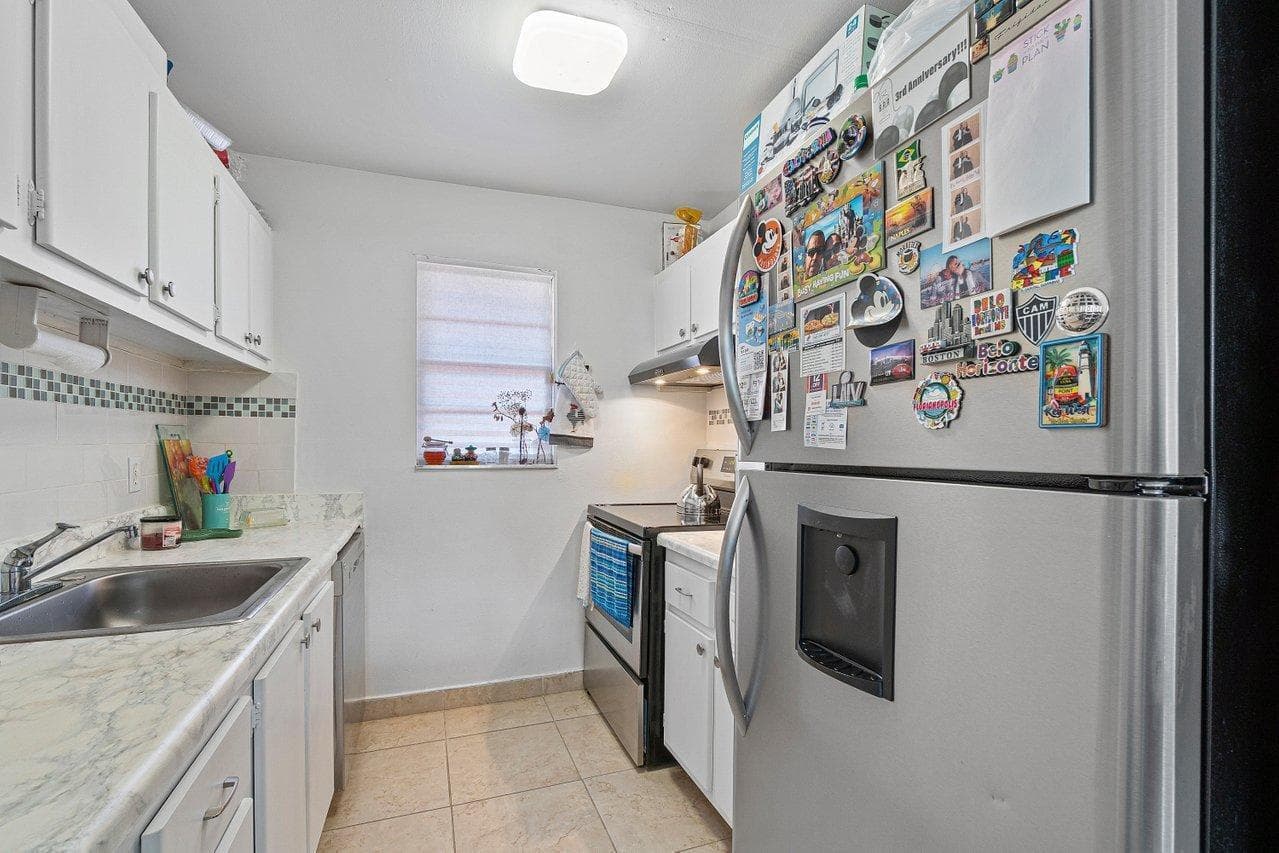 600 SW 2nd 2390 Avenue 2390, Boca Raton, FL 33432 — photo 13 of 18