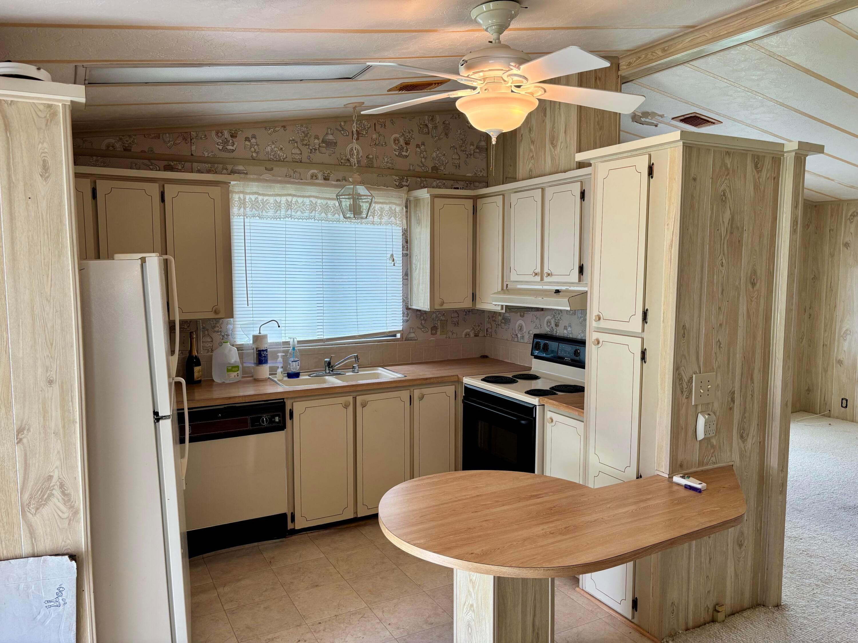 8191 Buckthorn Circle, Port St. Lucie, FL 34952 — photo 9 of 17