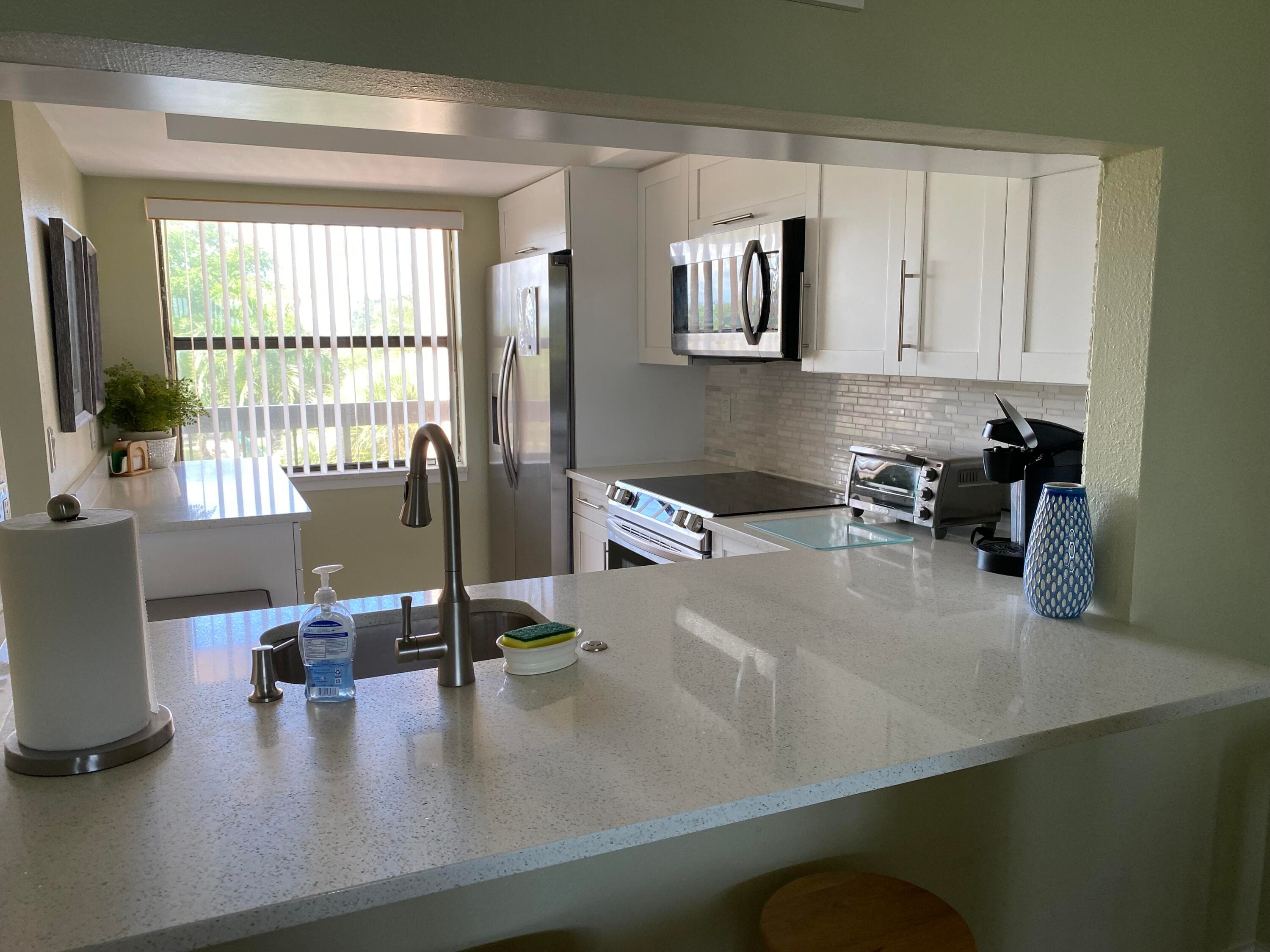 600 Egret Circle 7401, Delray Beach, FL 33444 — photo 10 of 35