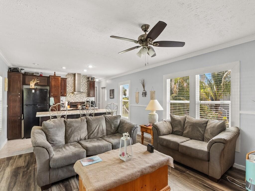 309 Mockingbird Avenue, Fort Pierce, FL 34982 — photo 2 of 22