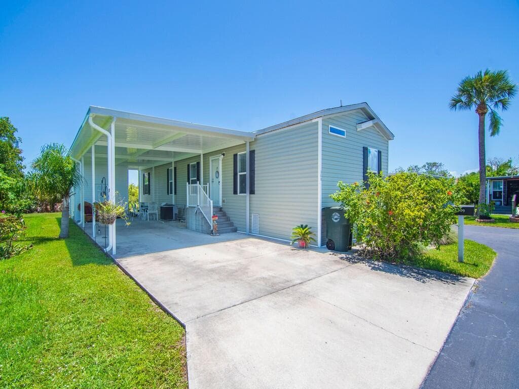 309 Mockingbird Avenue, Fort Pierce, FL 34982 — photo 16 of 22